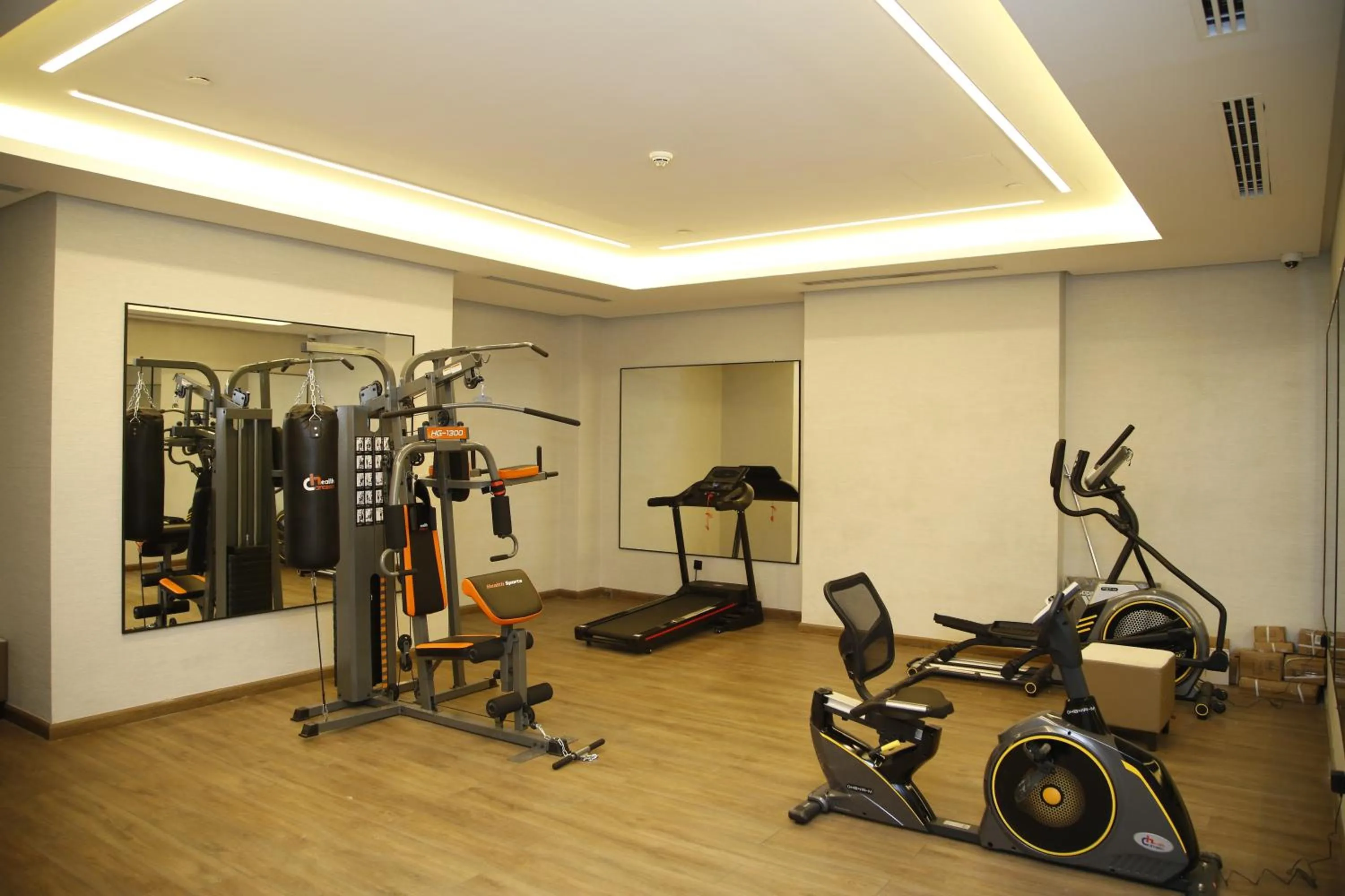 Fitness centre/facilities in MADEN Al Rawda مادن الروضة