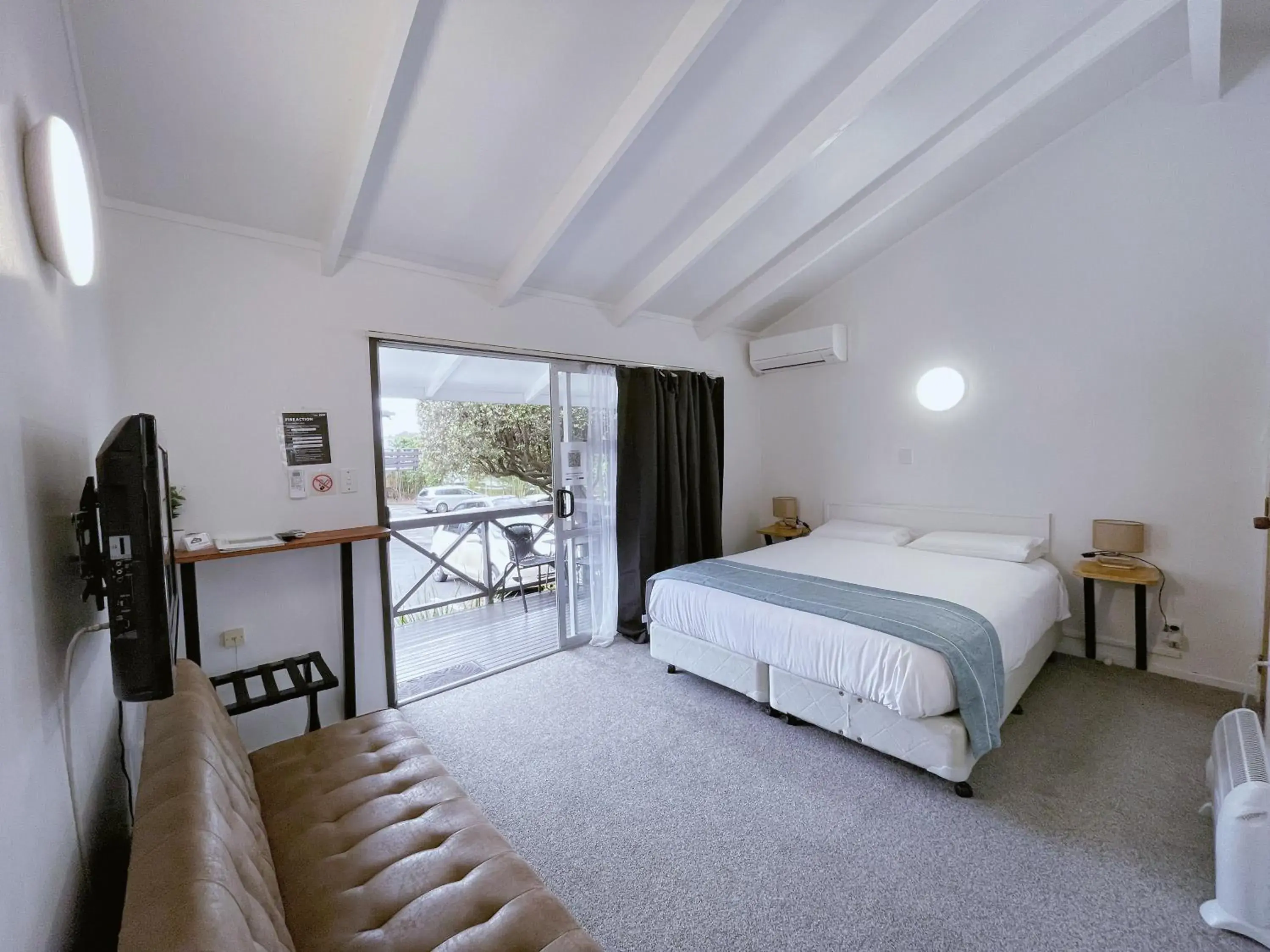 Studio with Kitchenette in Siesta Motel Studio with Kitchenette in Siesta Motel