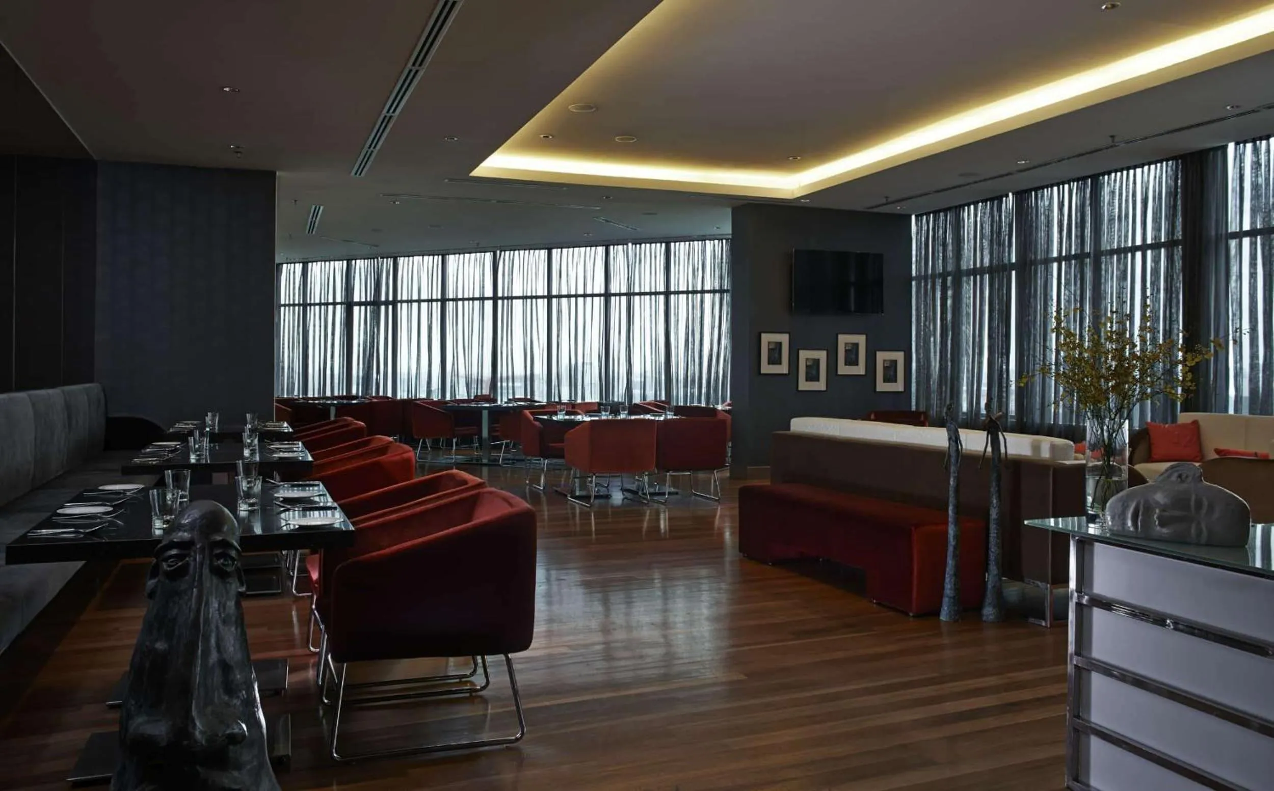 Lounge or bar in Wyndham Grand Bangsar Kuala Lumpur
