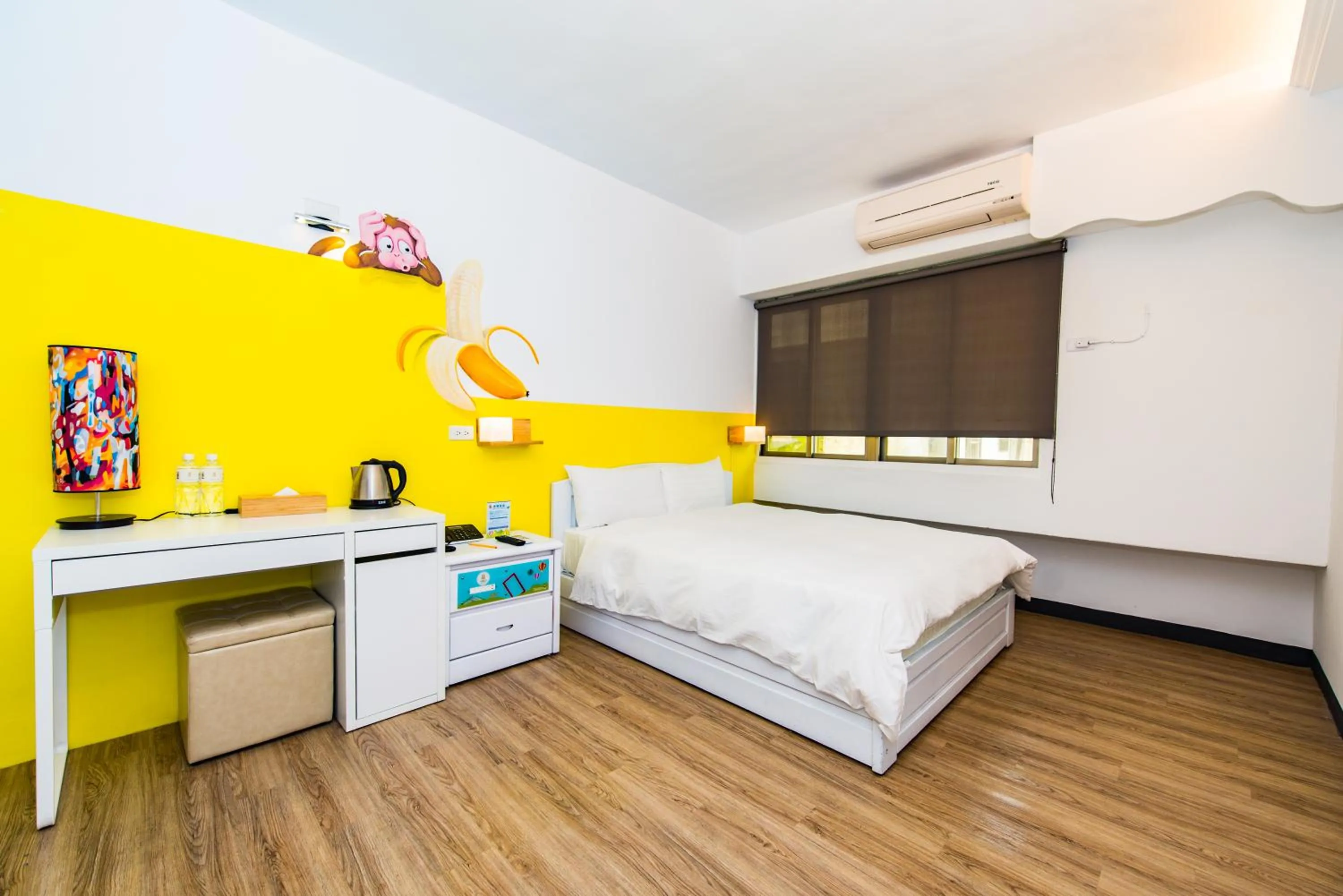 Photo of the whole room, Bed in Traveller Inn - Mido Hotel