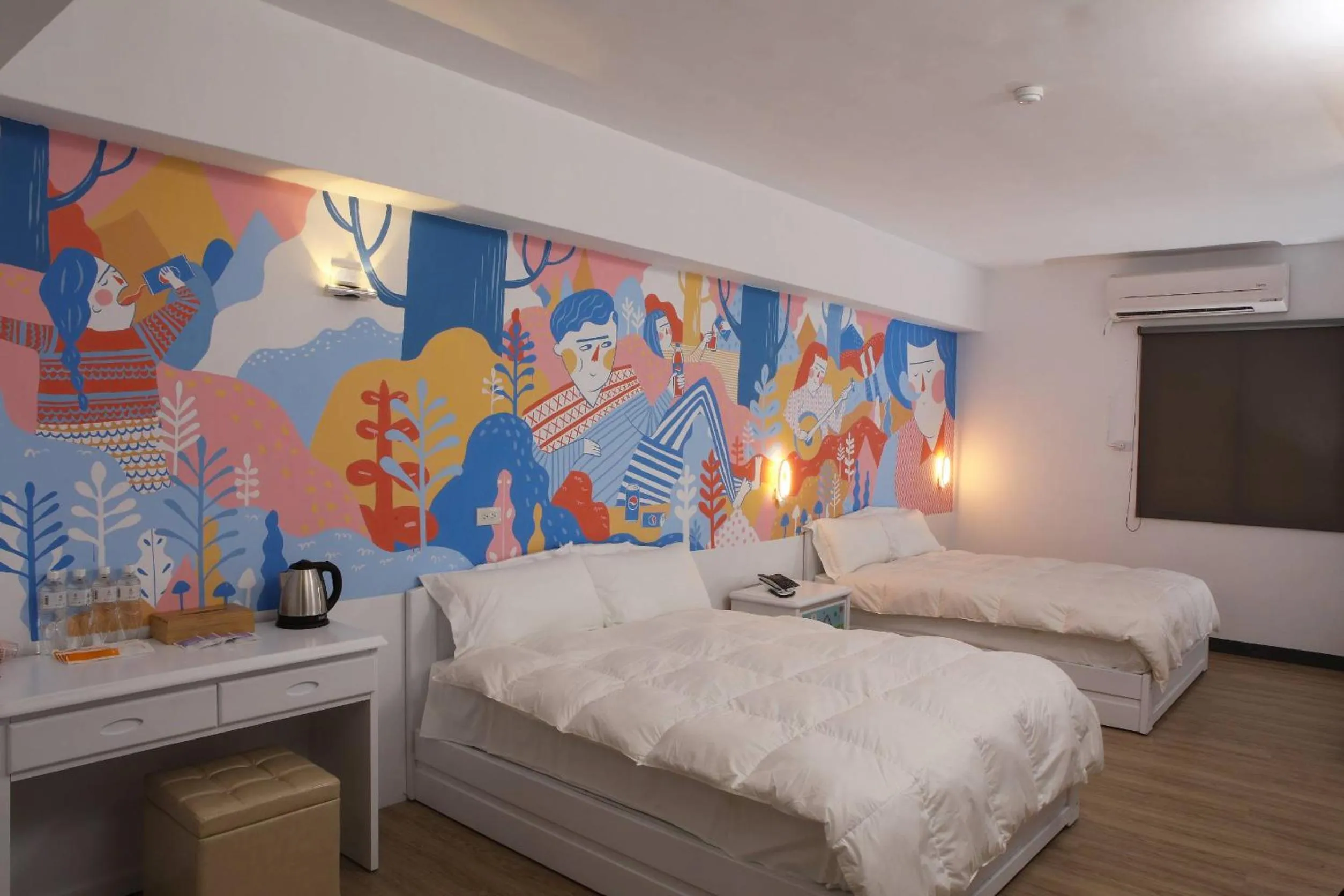 Photo of the whole room, Bed in Traveller Inn - Mido Hotel