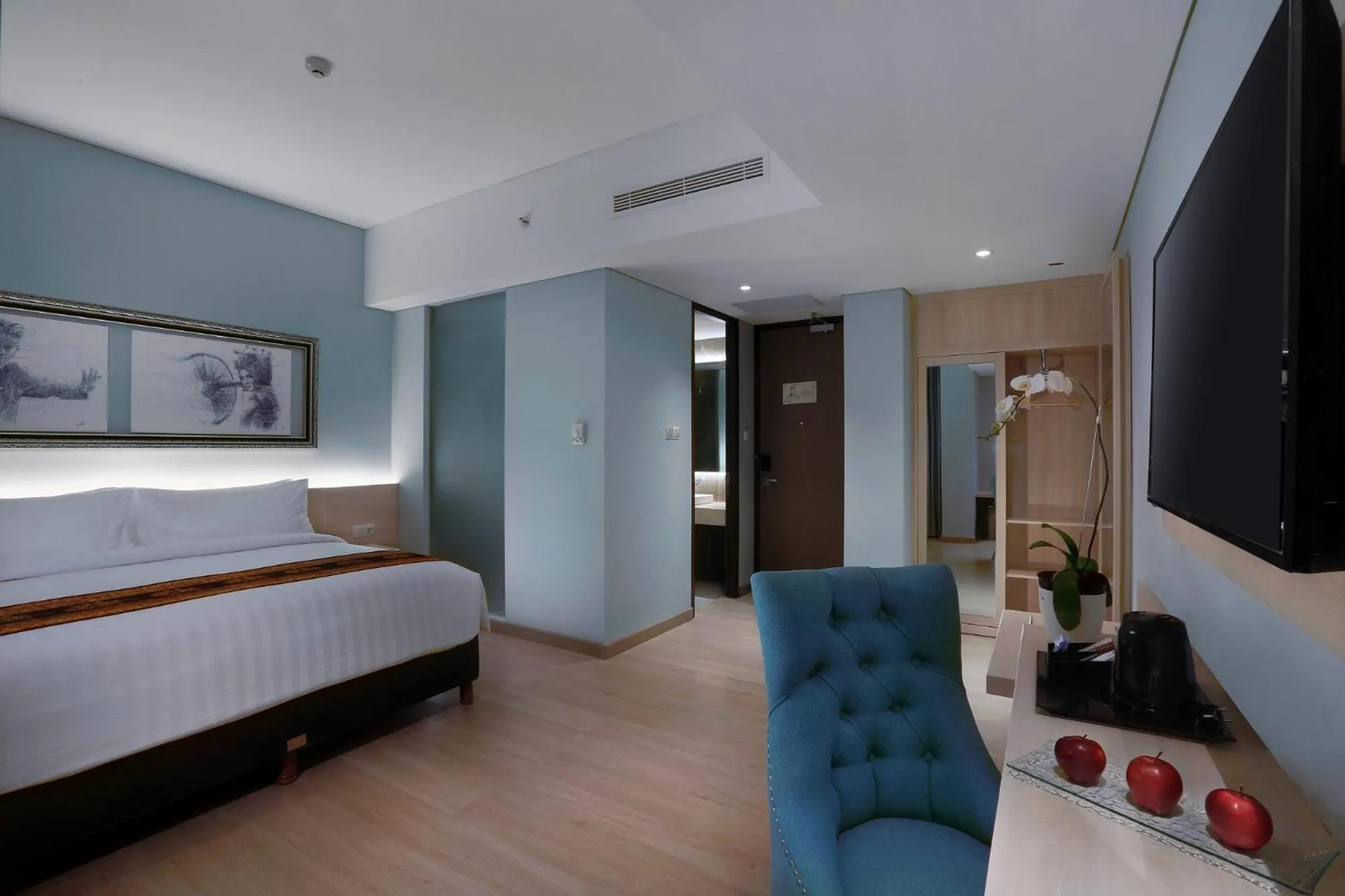Bedroom, Bed in Aston Banyuwangi Hotel and Conference Center