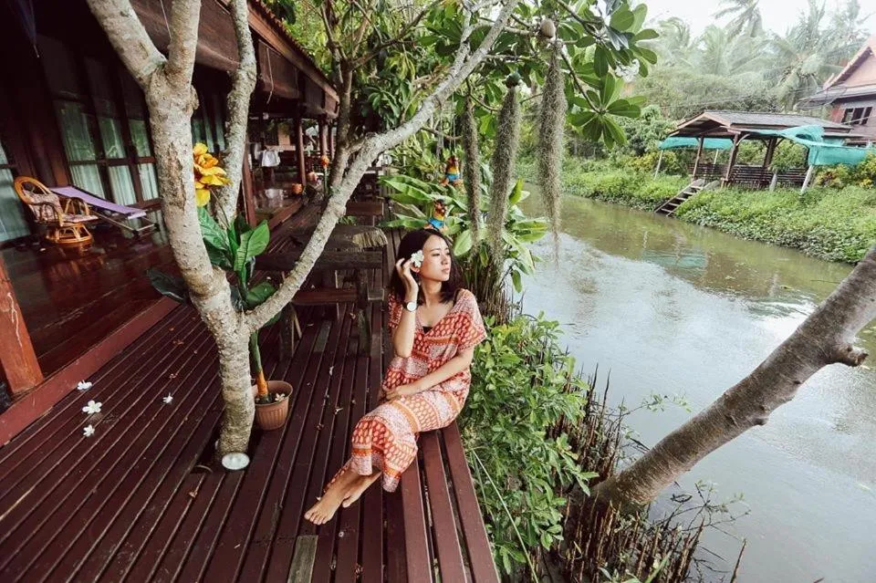 Day in BaanSuanLeelawadee Resort Amphawa