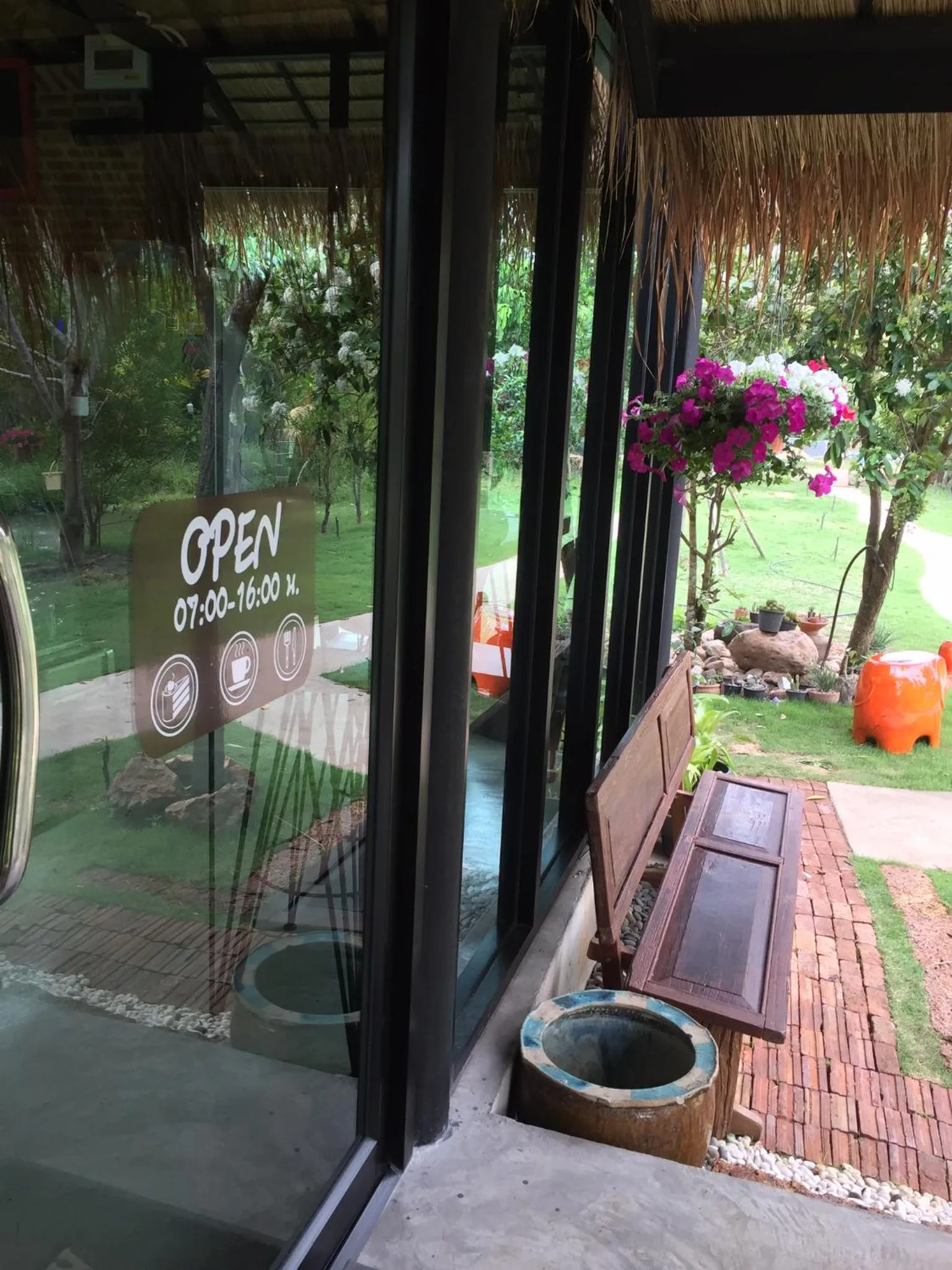 BaanSuanLeelawadee Resort Amphawa