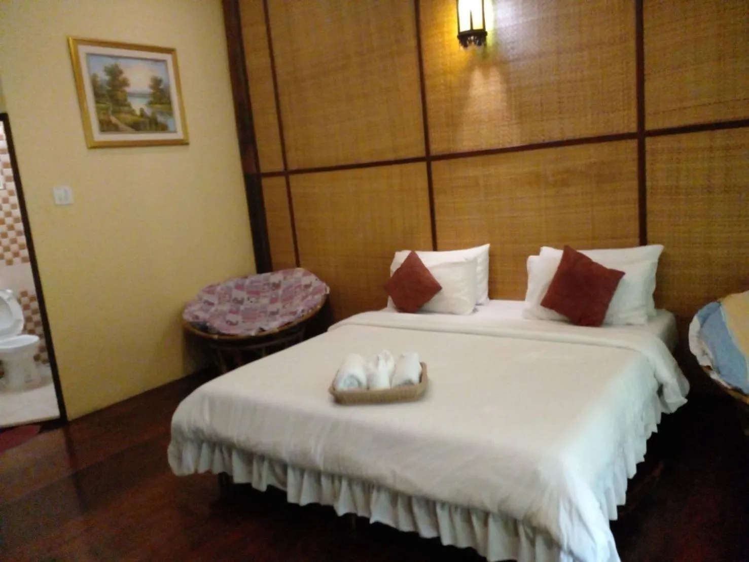 Bed in BaanSuanLeelawadee Resort Amphawa