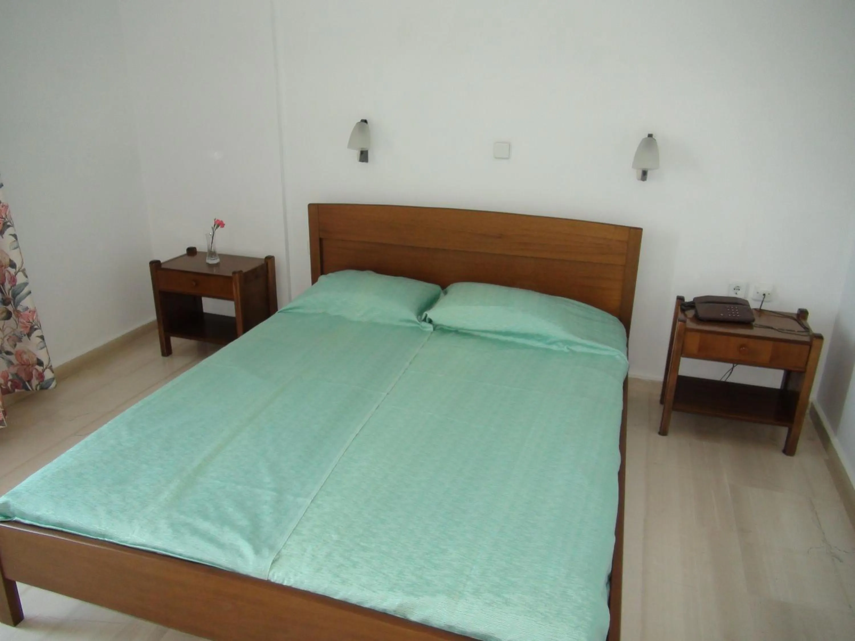 Photo of the whole room, Bed in Filoxenia Hotel & Apartments