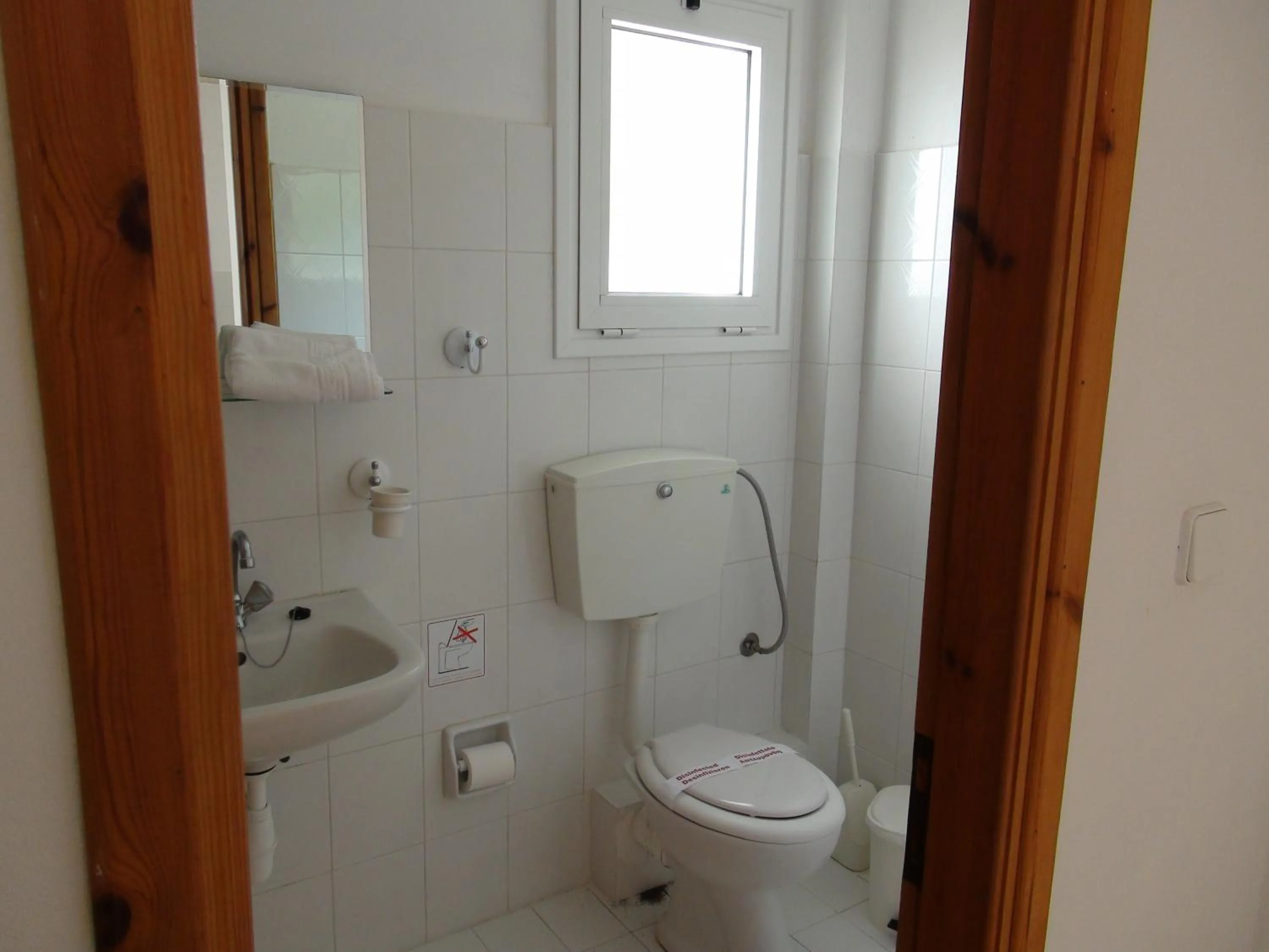 Bathroom in Filoxenia Hotel & Apartments