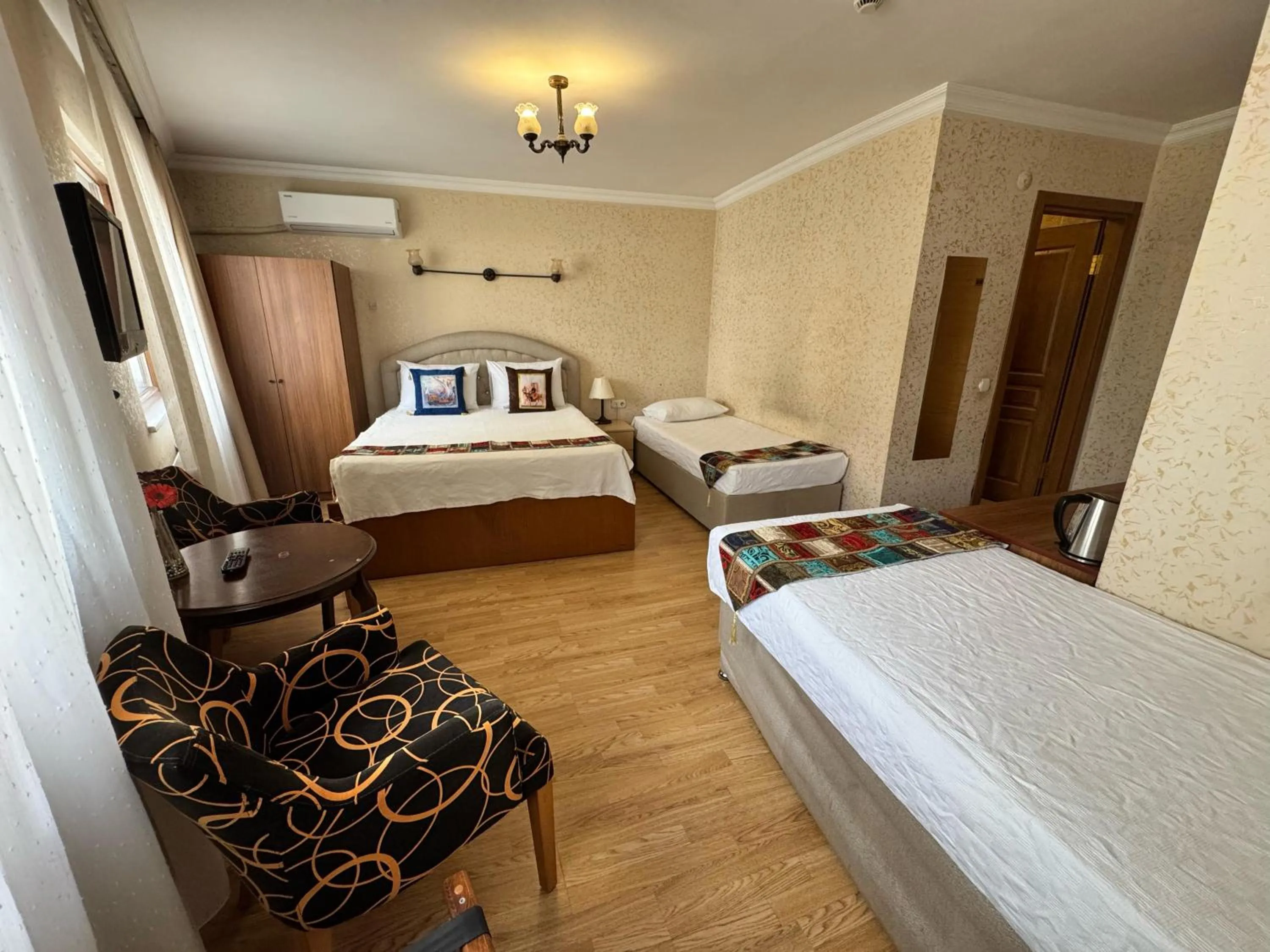 Bed in Hotel Ipekyolu