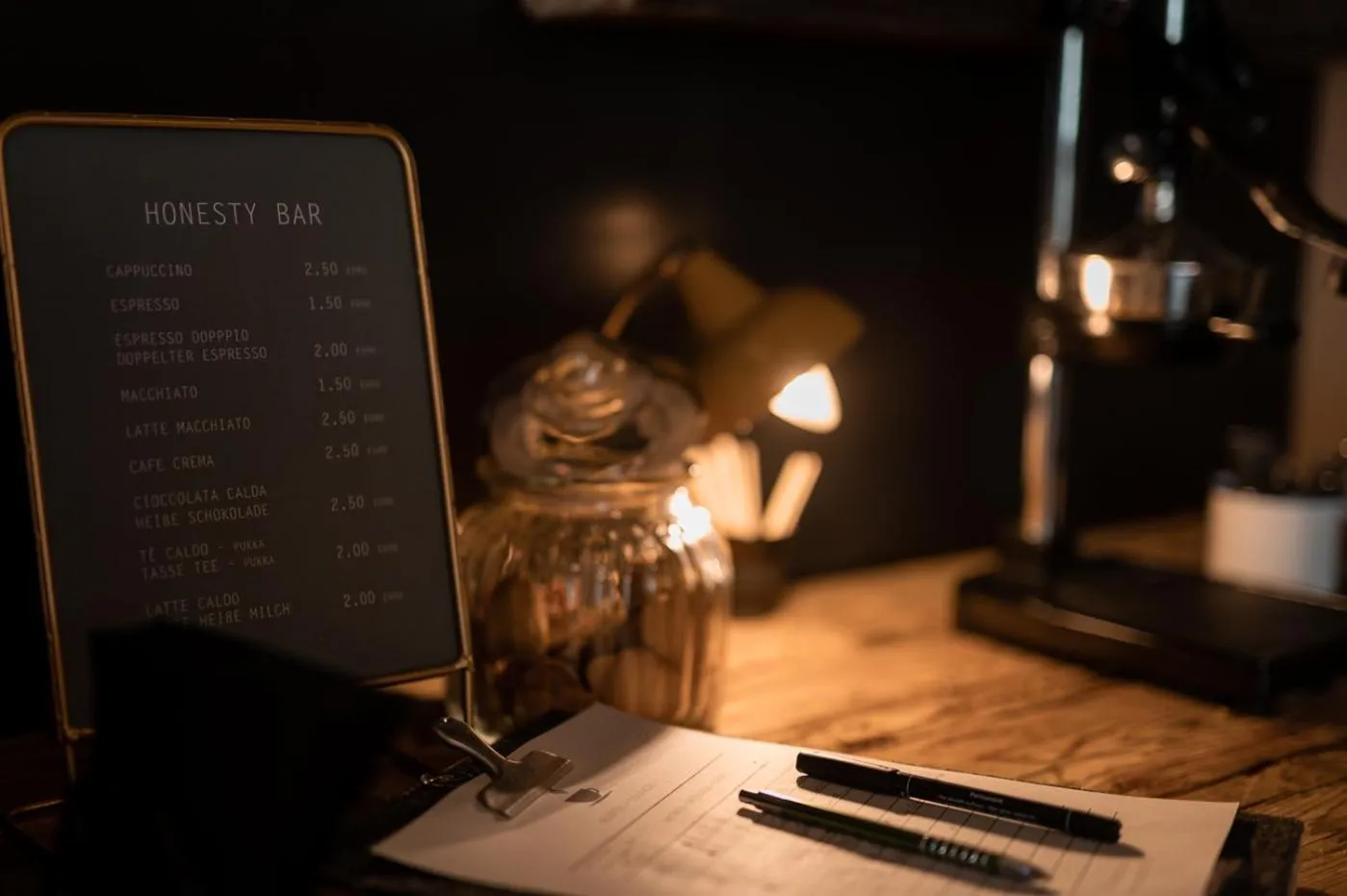 Lounge or bar in Landpalais Goyenhof - Deluxe Suites & Breakfast