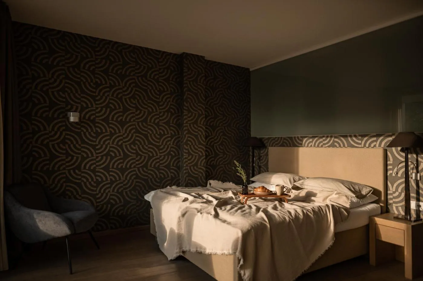 Bed in Landpalais Goyenhof - Deluxe Suites & Breakfast