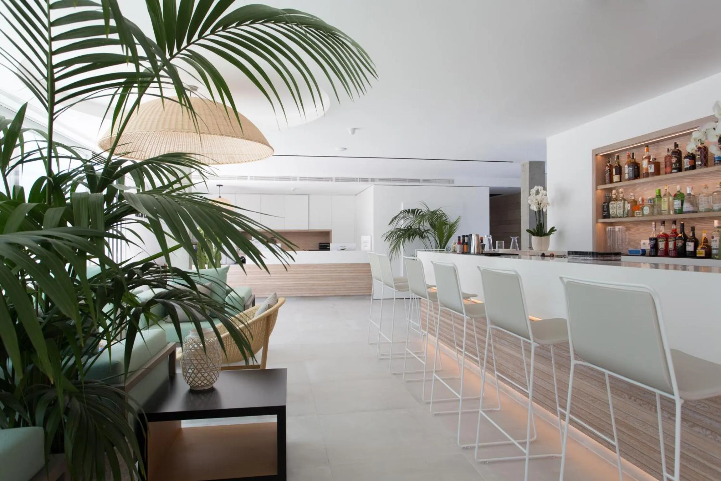 Lounge or bar in Sa Pedrera Suites & Spa