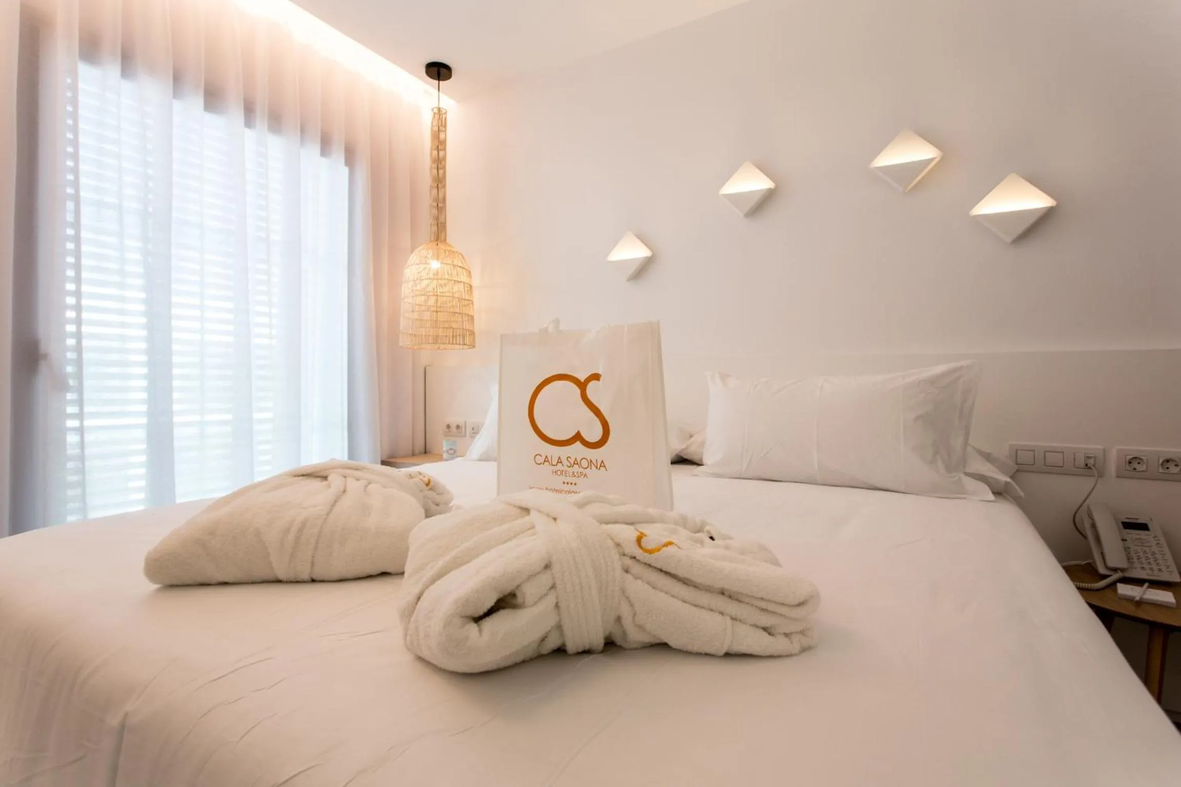 Bed in Sa Pedrera Suites & Spa