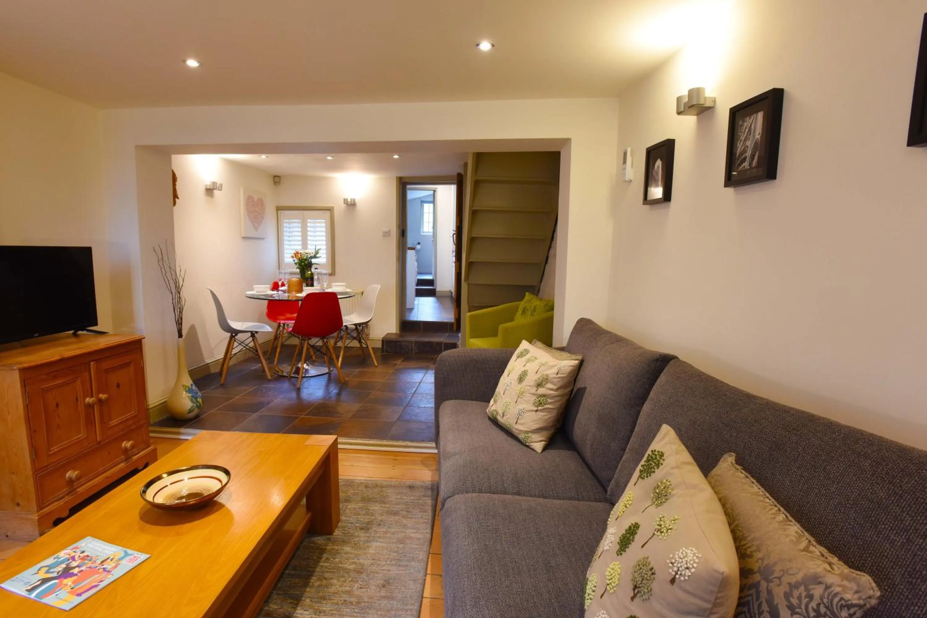 The Ultimate Group Complex, Hens & Celebrations at The Old Fire Station Canterbury, 3 Homes