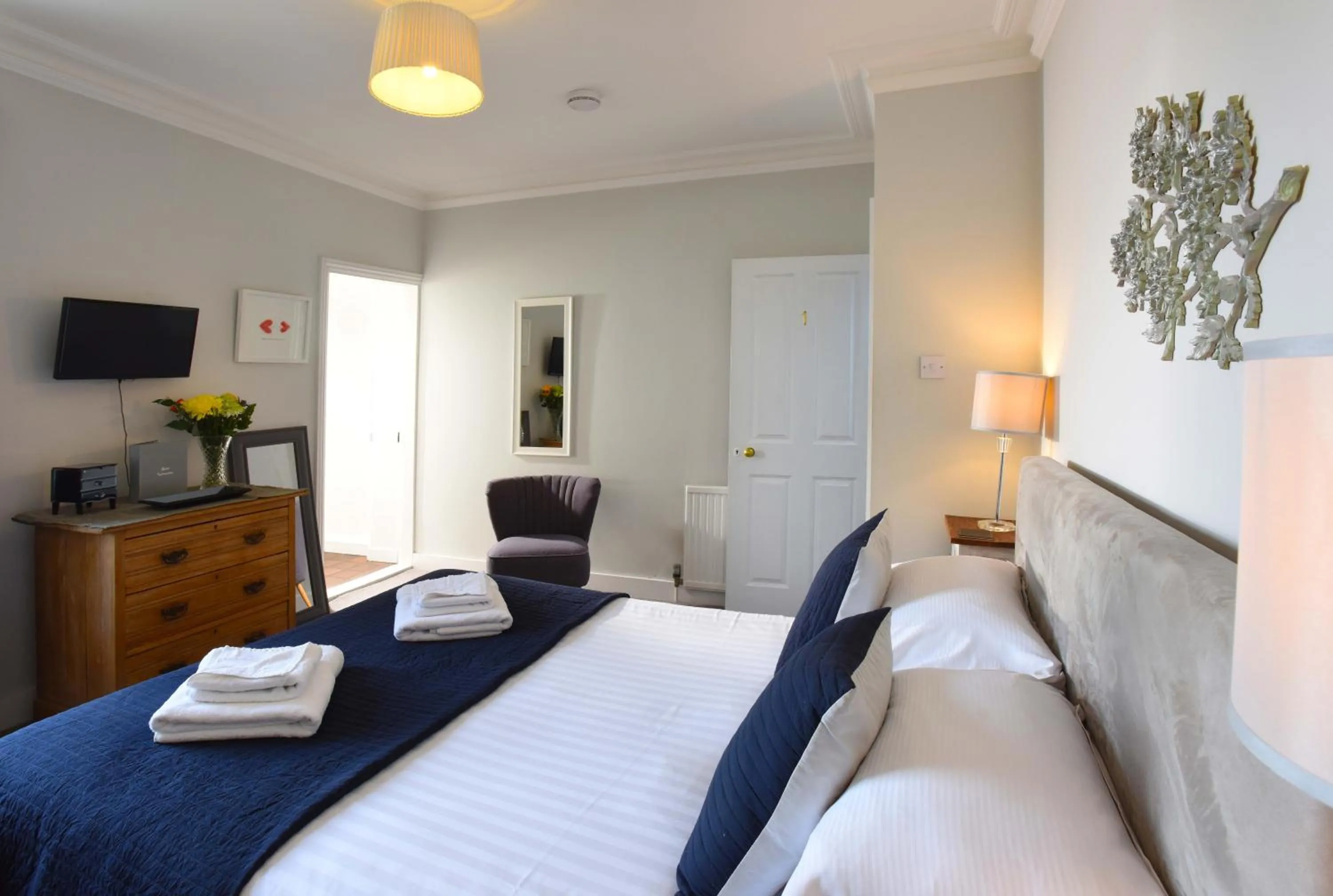 Bed in The Ultimate Group Complex, Hens & Celebrations at The Old Fire Station Canterbury, 3 Homes
