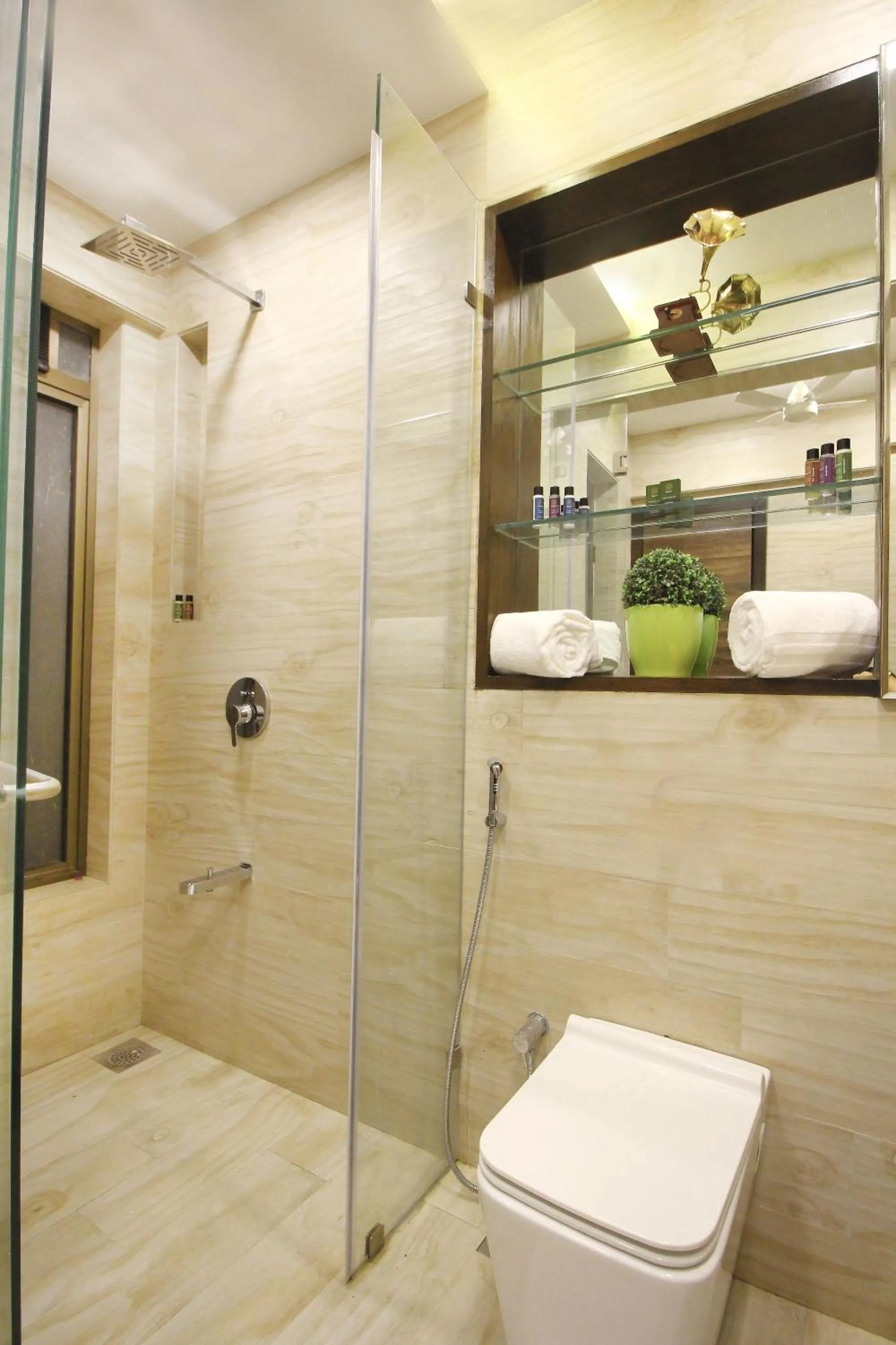 Toilet in Theory9 Premium Service Apartments Khar