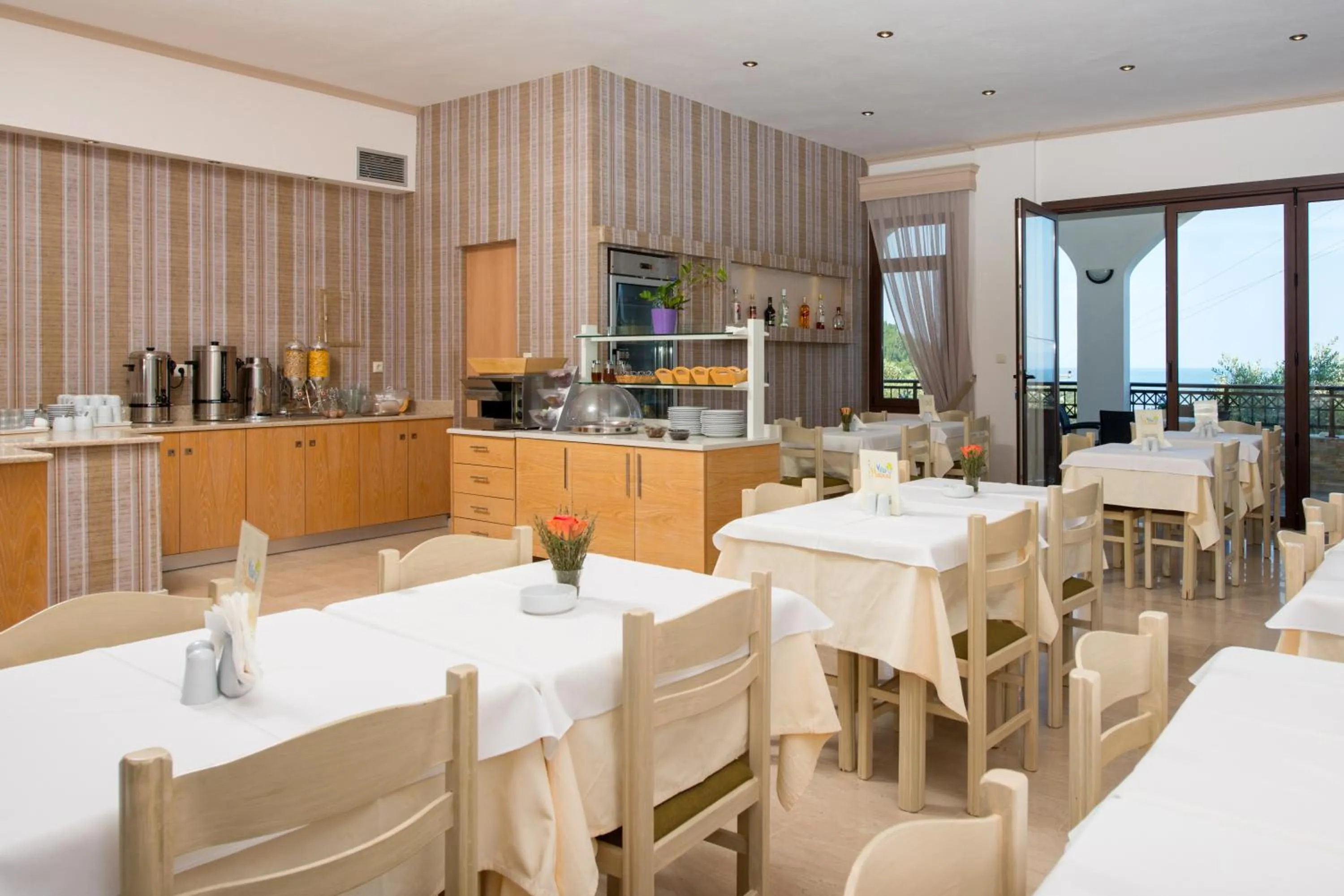 Breakfast in Hotel Villa Natassa