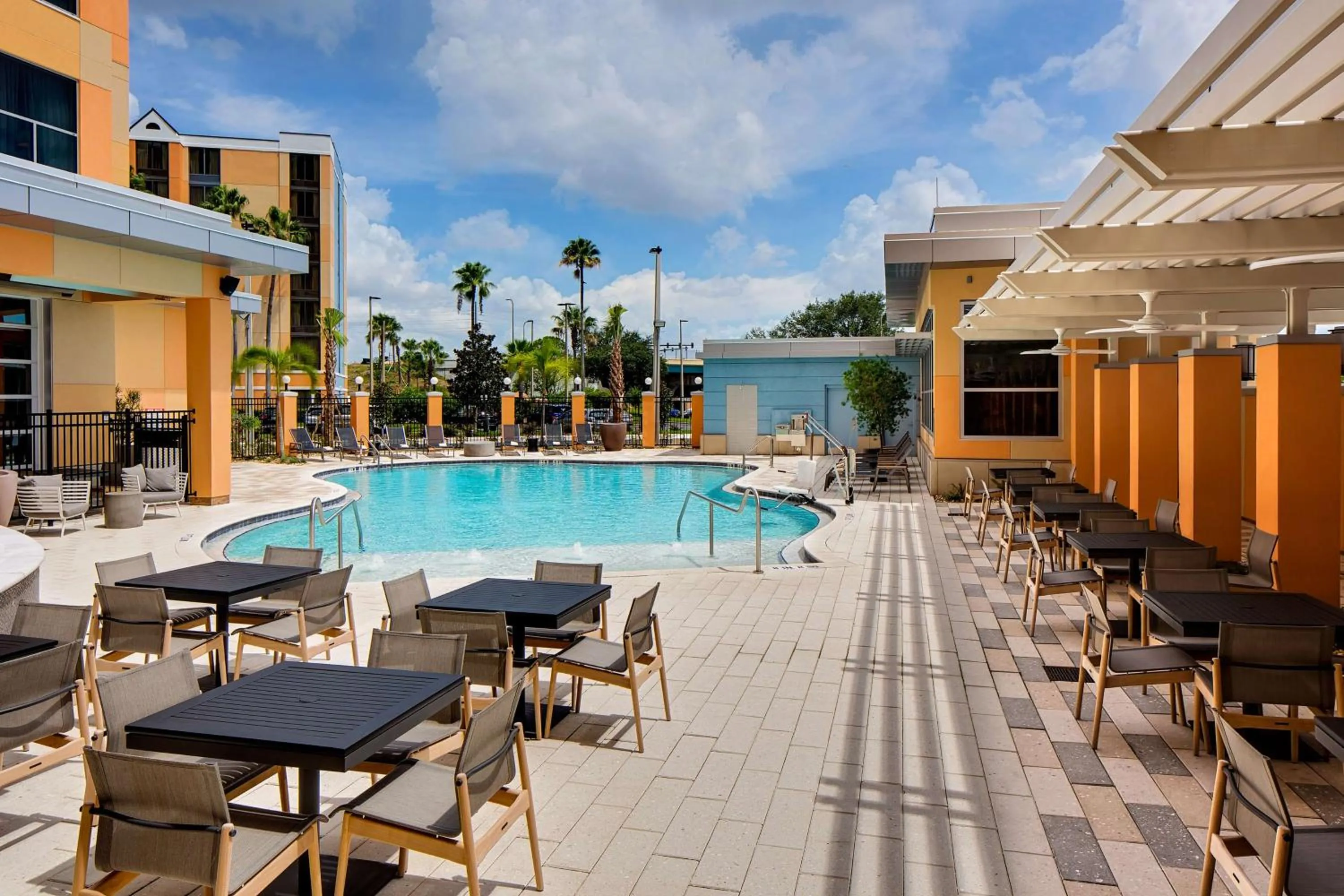 Swimming pool in Hyatt House across from Universal Orlando Resort