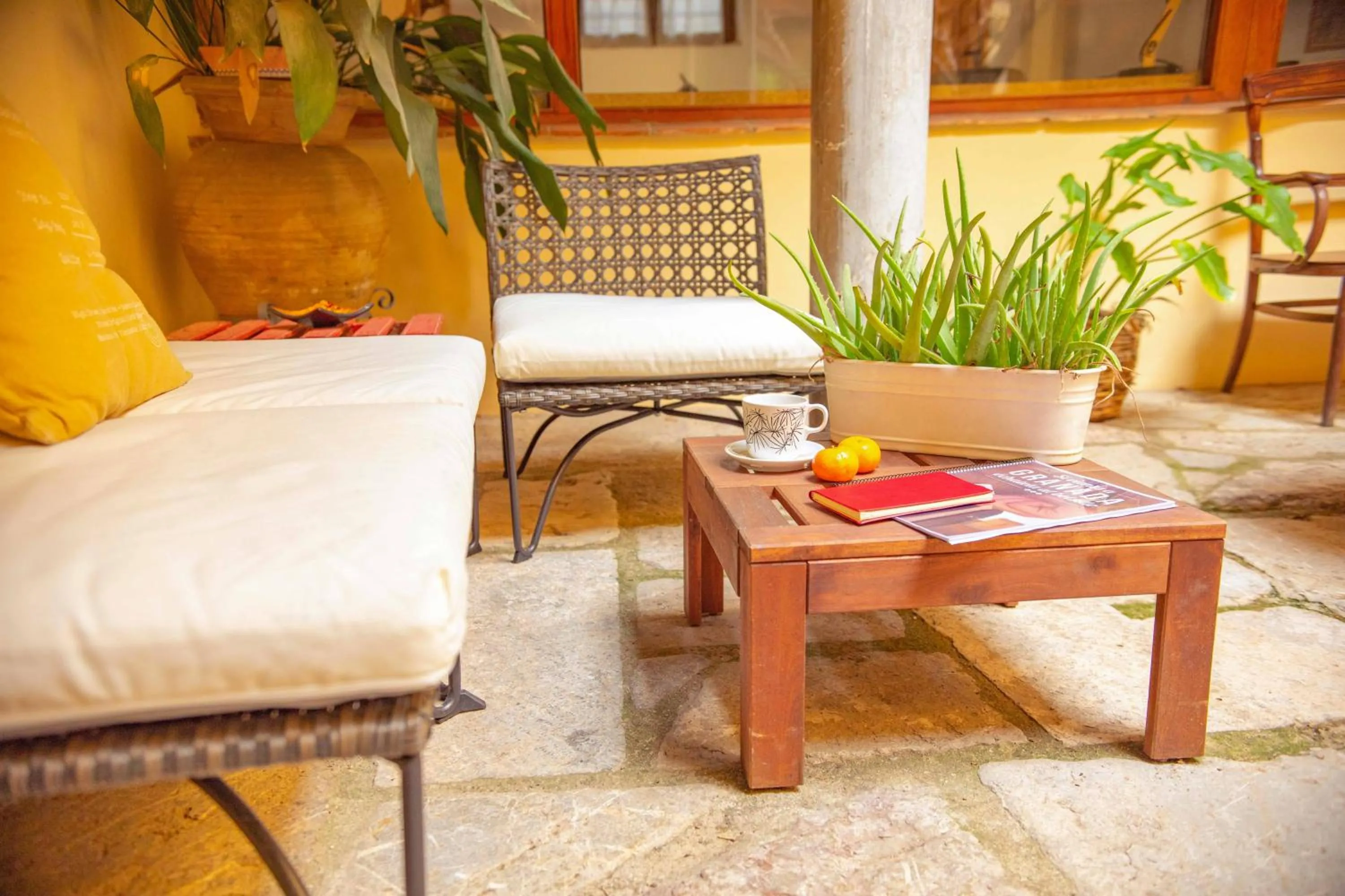 Alh Patio Apartamentos