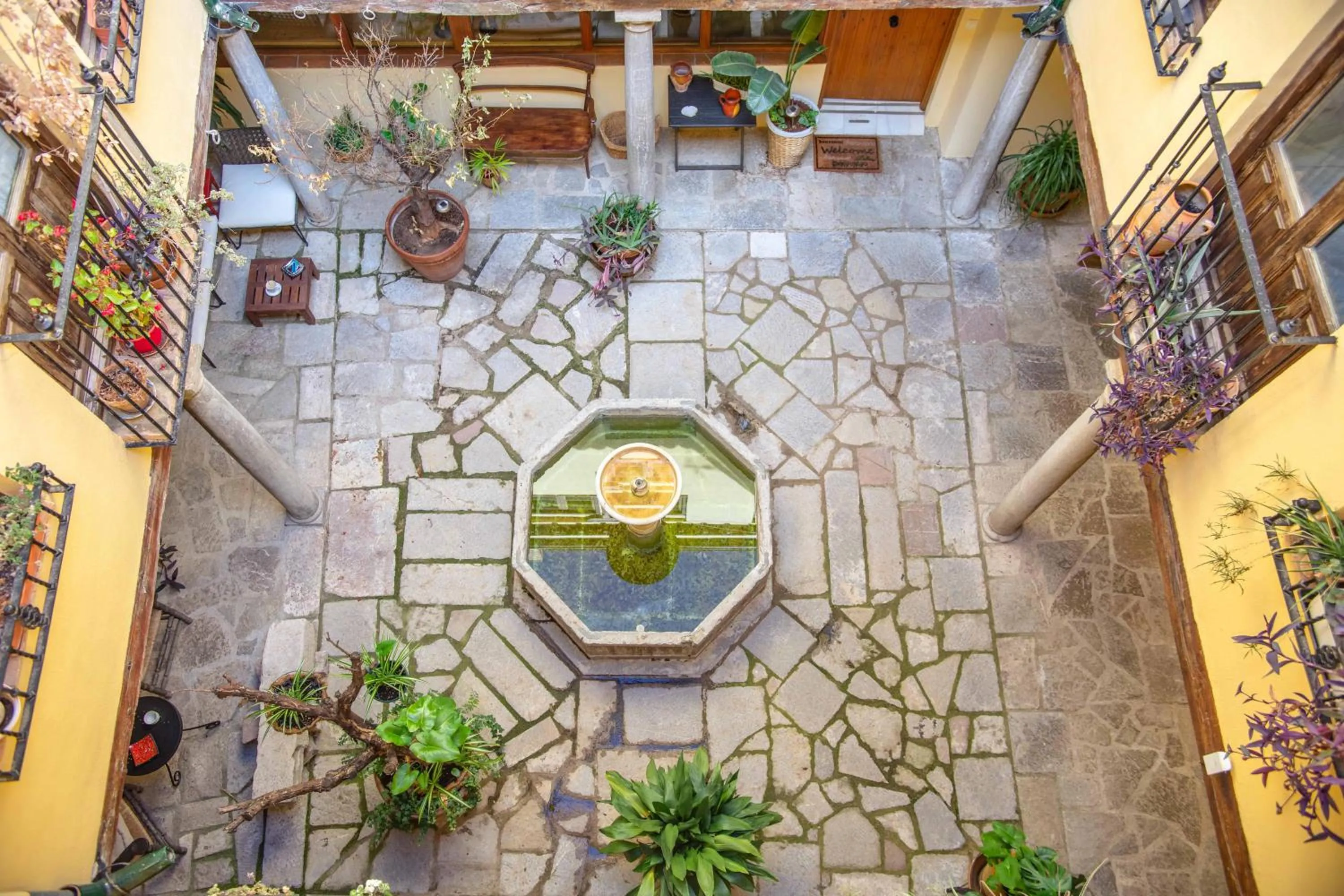 Alh Patio Apartamentos