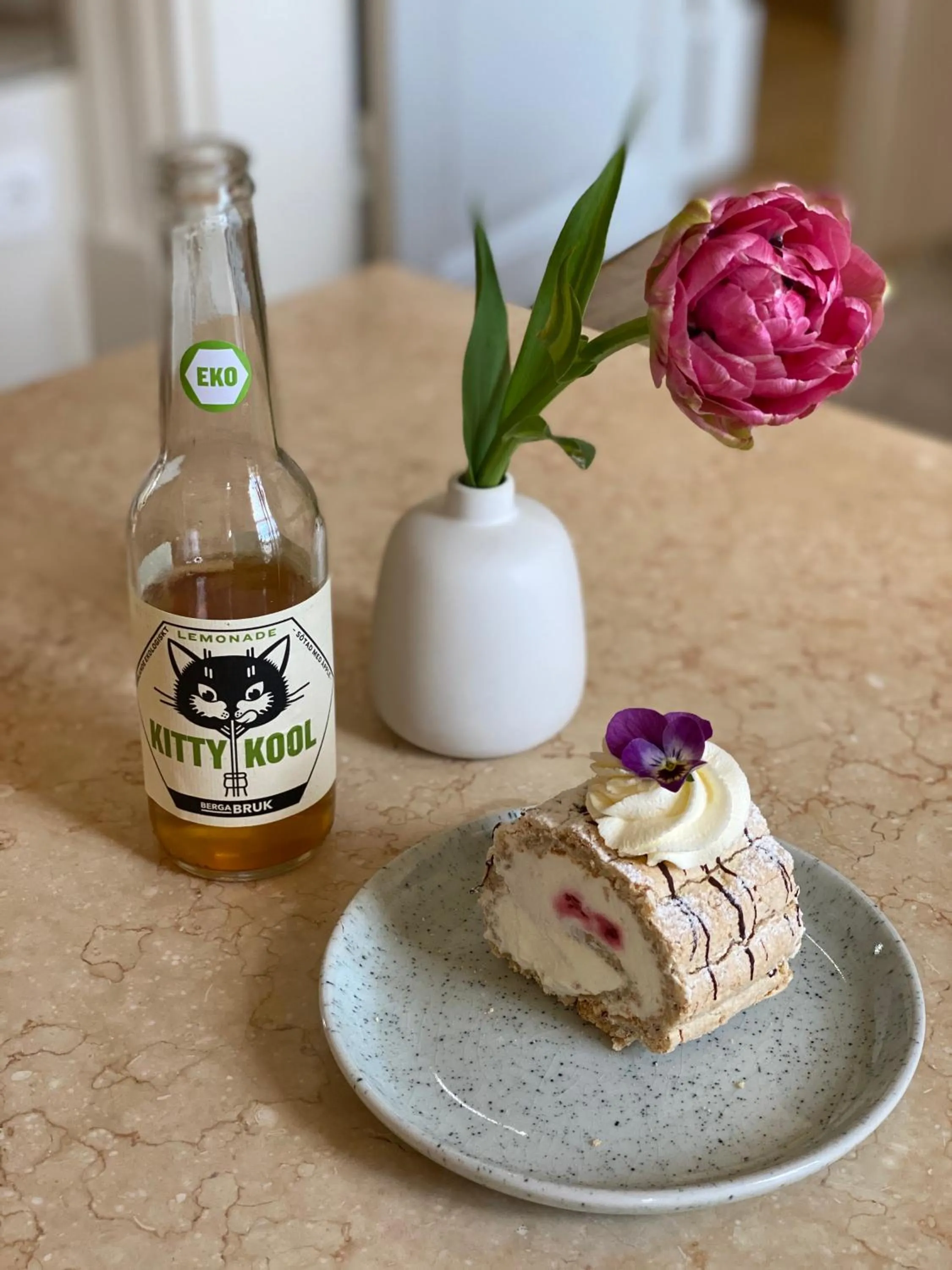 Café Mandeltårtan B&B VillaFloraViola