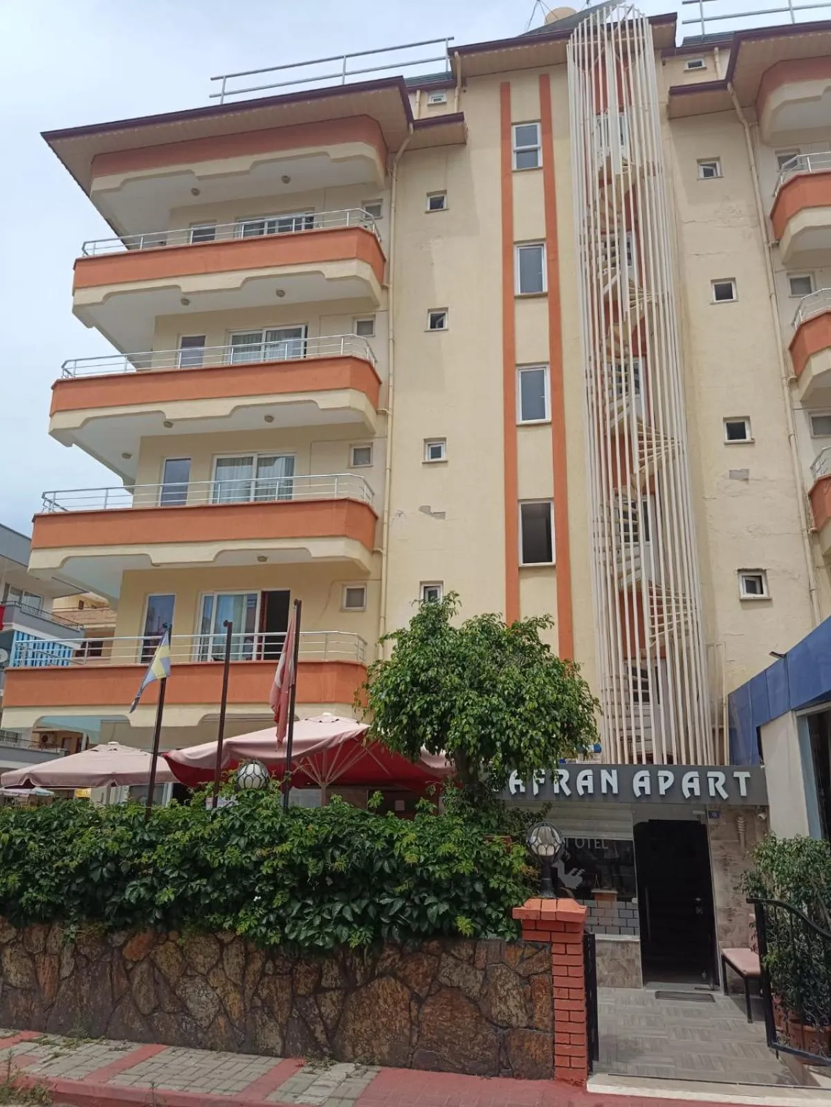 Property building in Safran Apart Hotel