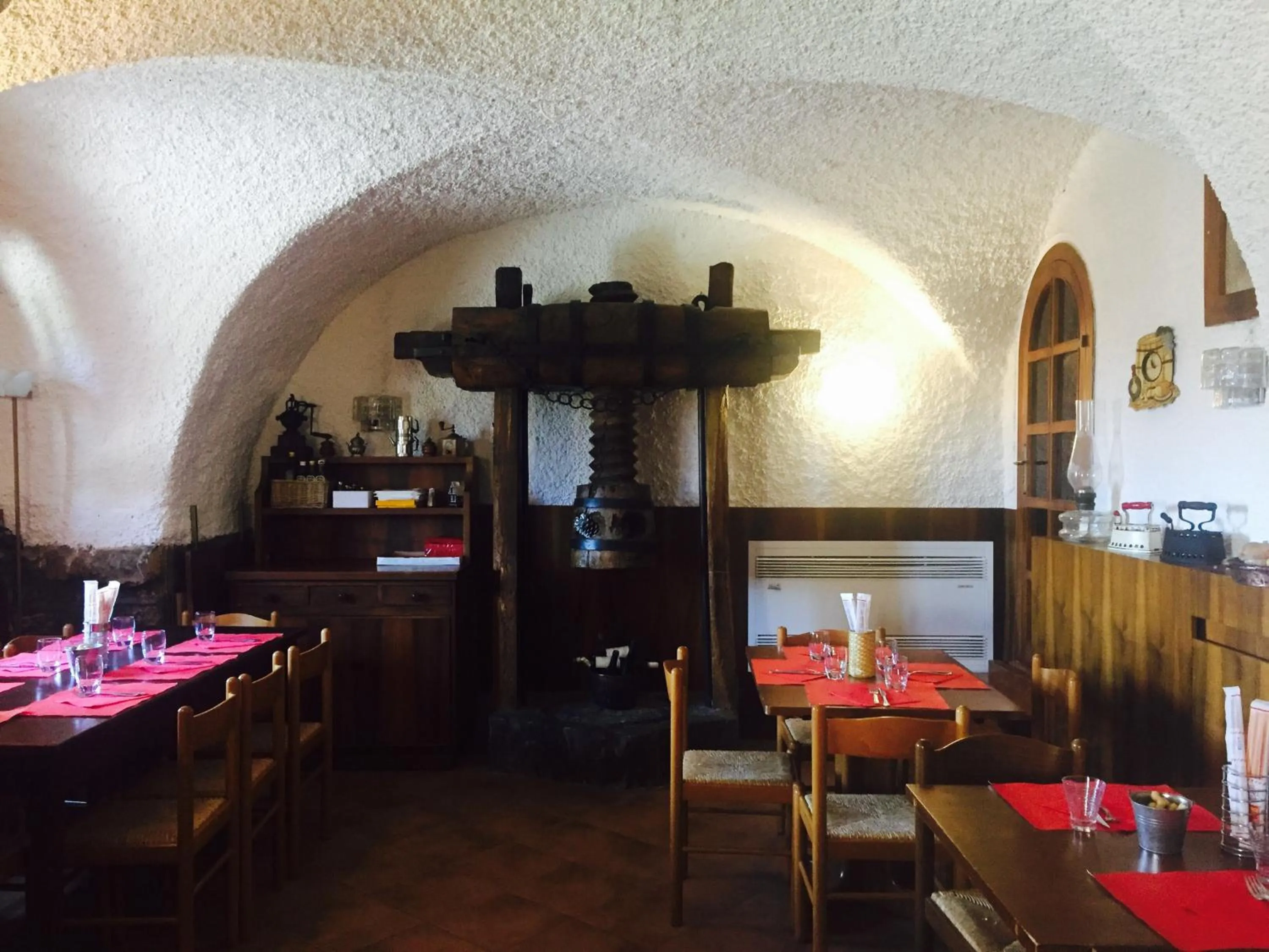 Restaurant/places to eat in Albergo La Veranda