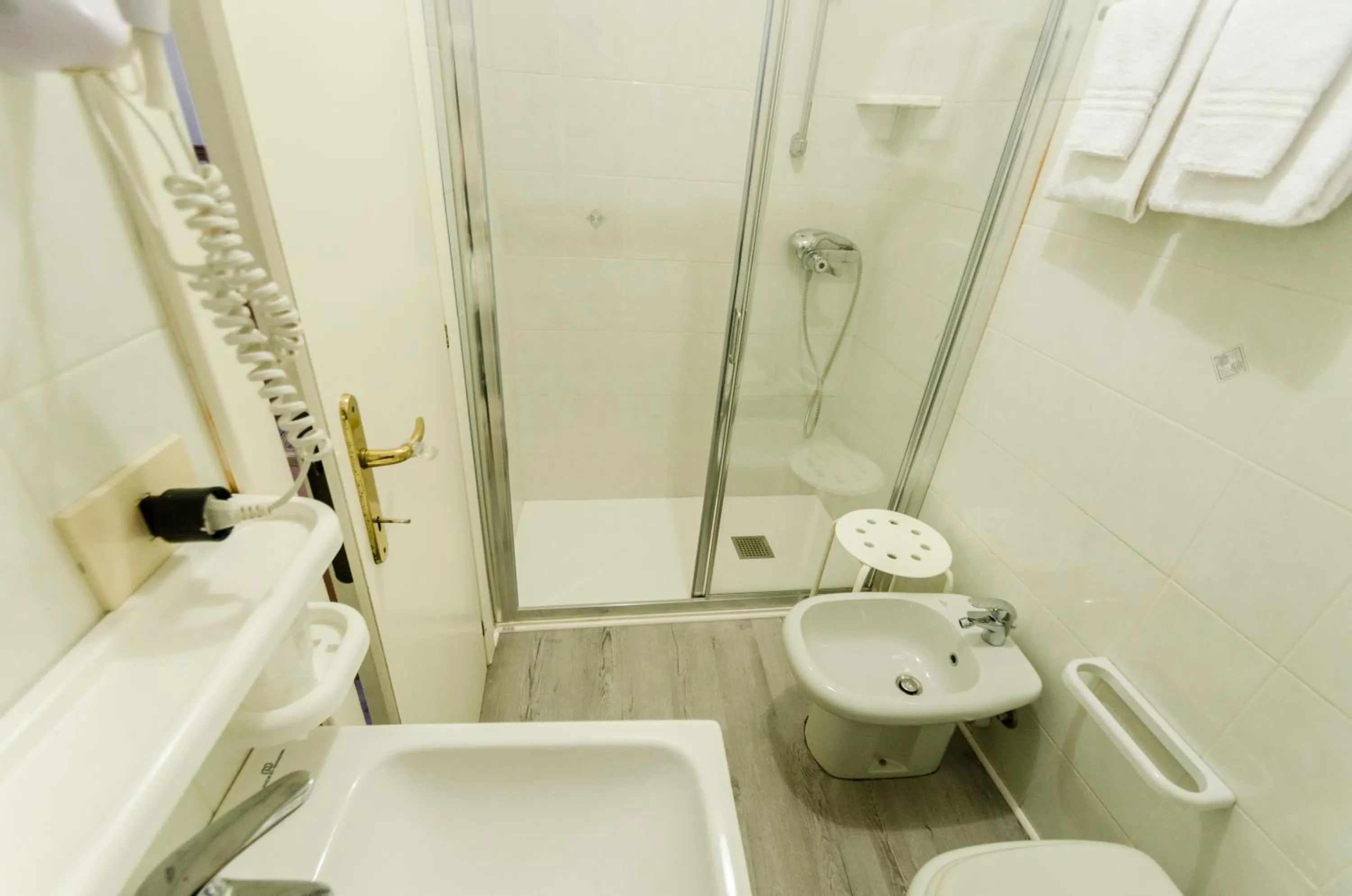 Toilet in Albergo La Veranda