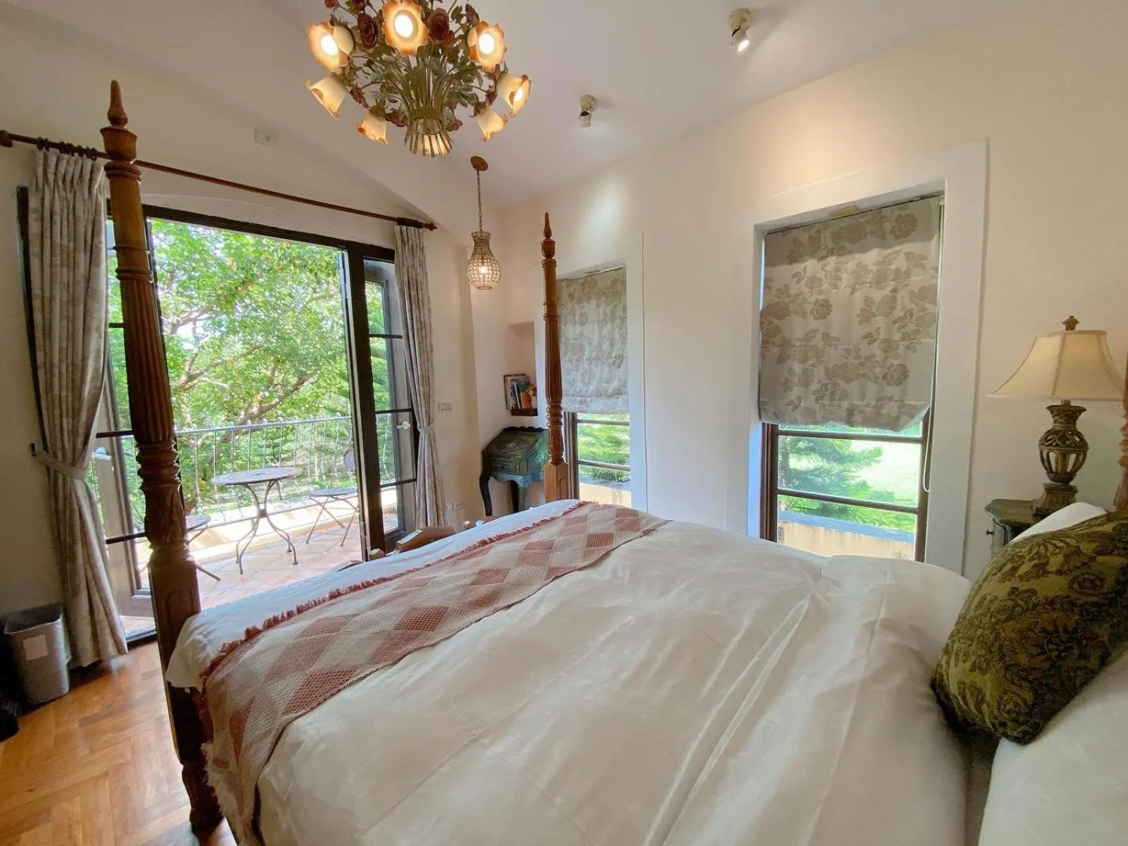 Bed in Kenting Tuscany Resort