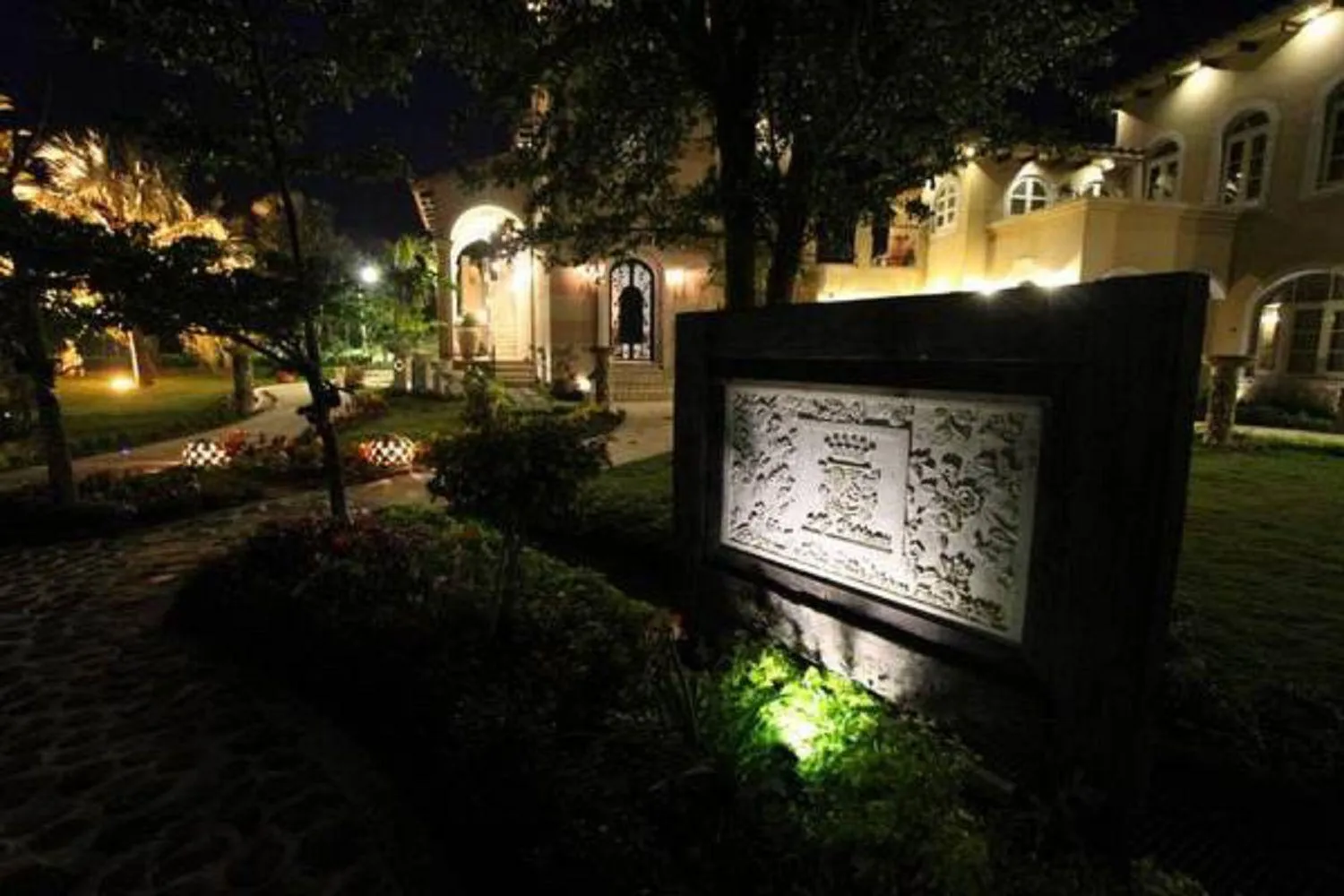 Facade/entrance in My Chateau Resort