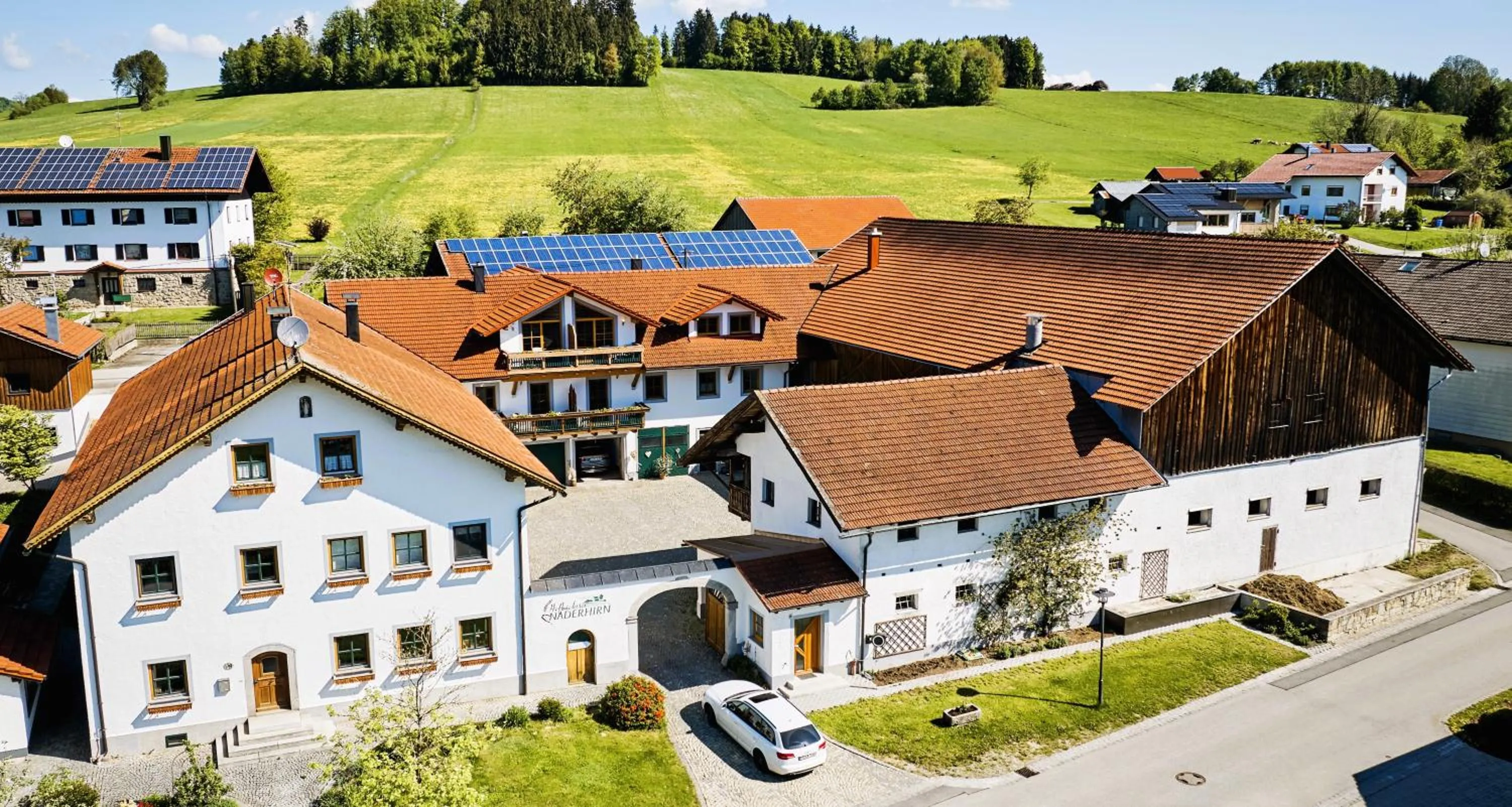 Ferienhof Naderhirn - Bauernhof