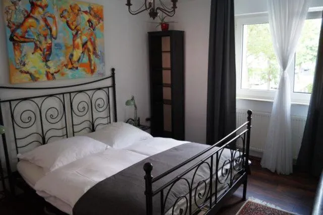 Bed in Villa Paz Rhein-Main Offenbach