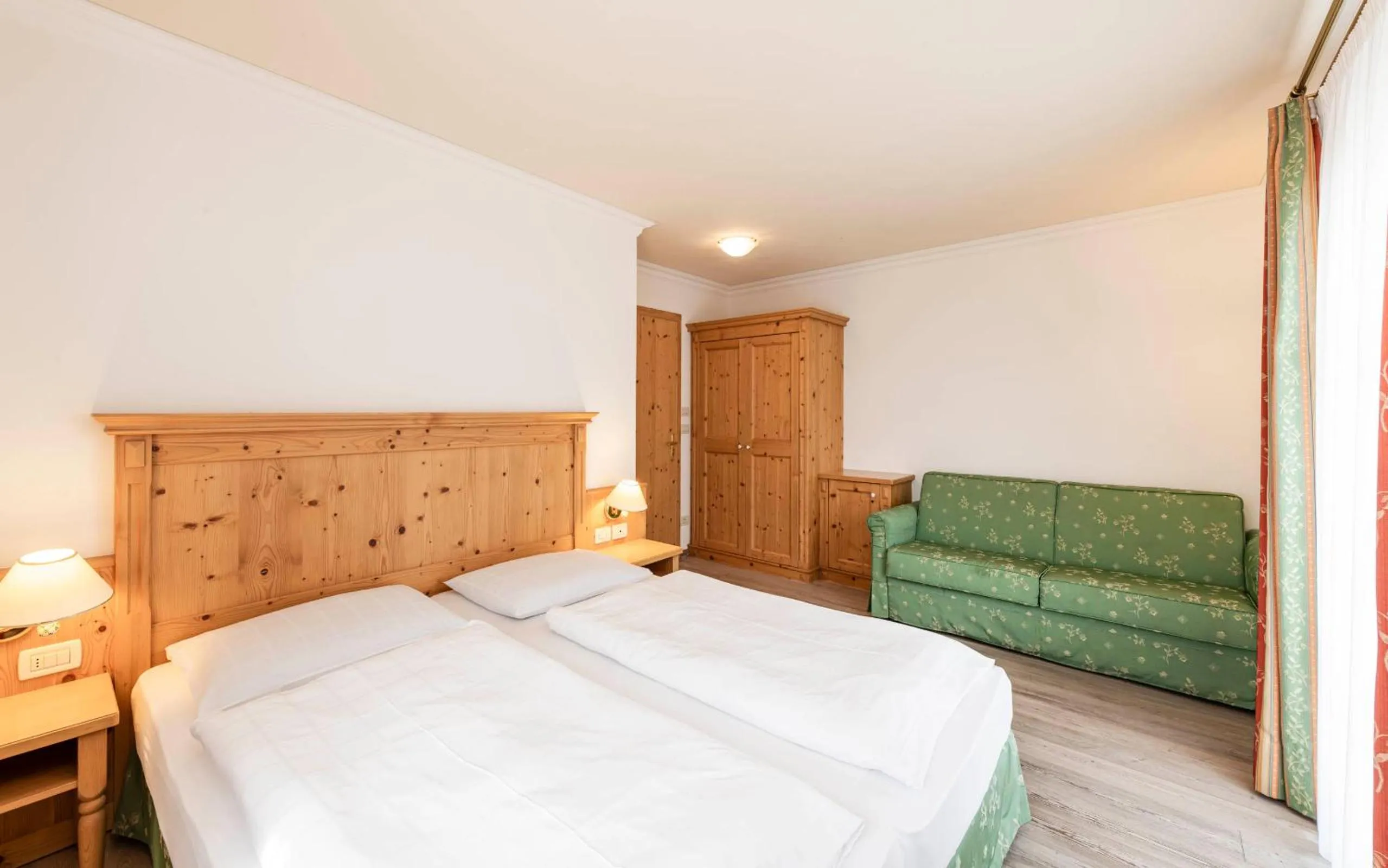 Bedroom, Bed in Residence Cesa Rives