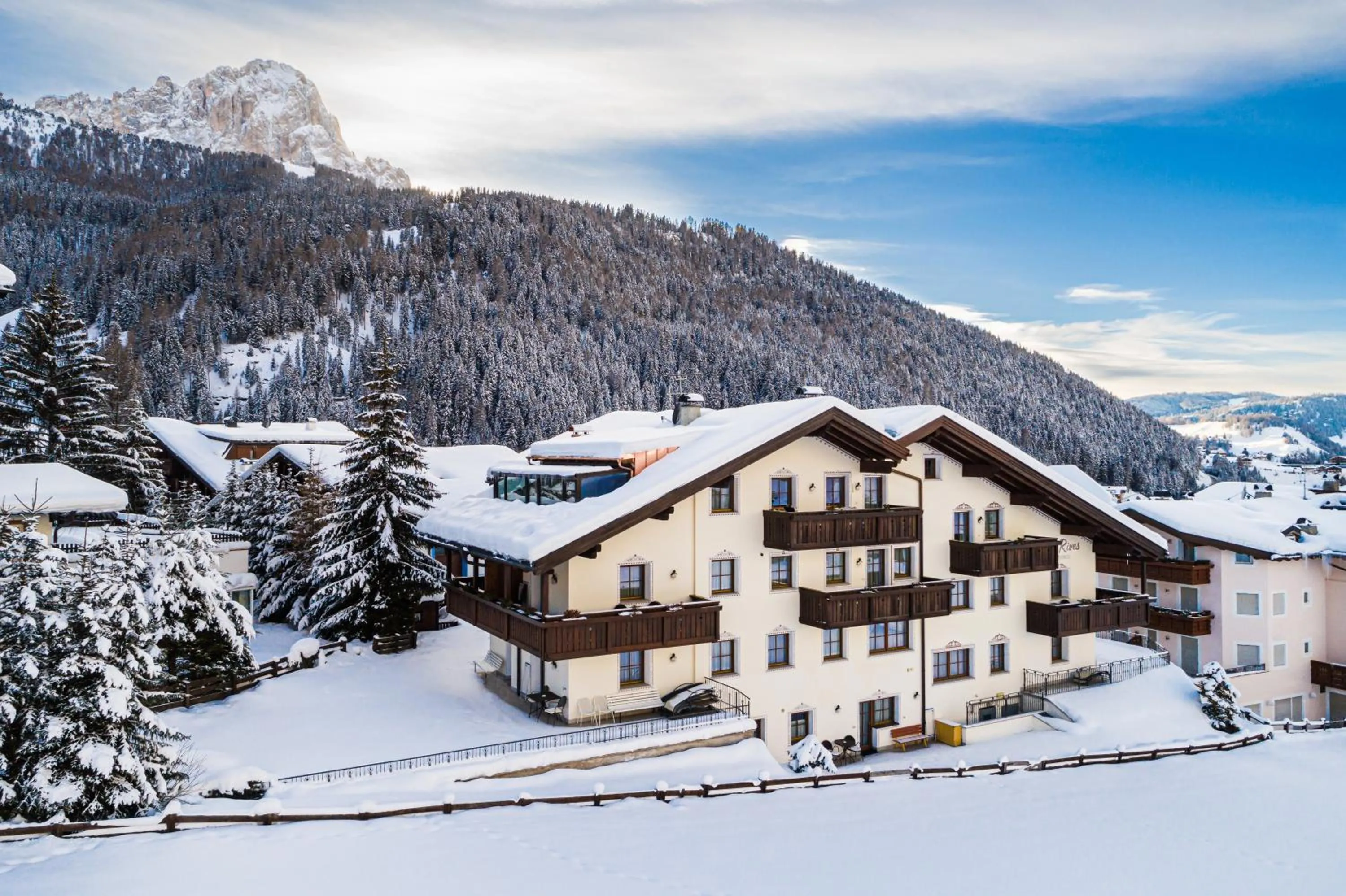 Property building in Residence Cesa Rives