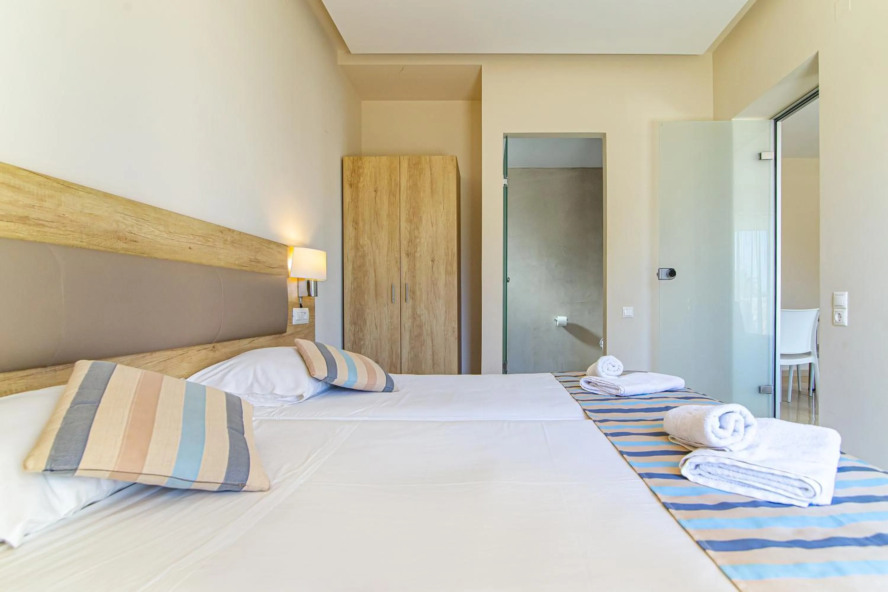 Bedroom, Bed in Theo Star Beach Hotel