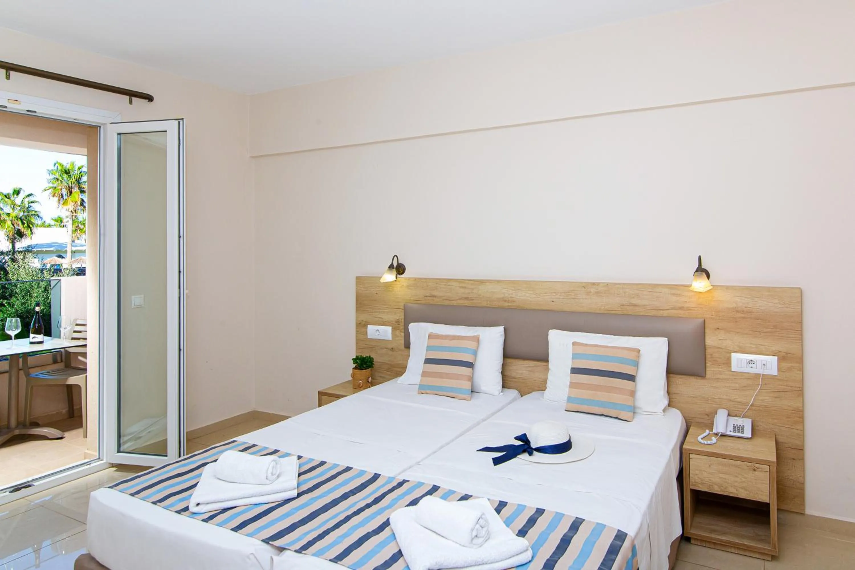 Bedroom, Bed in Theo Star Beach Hotel