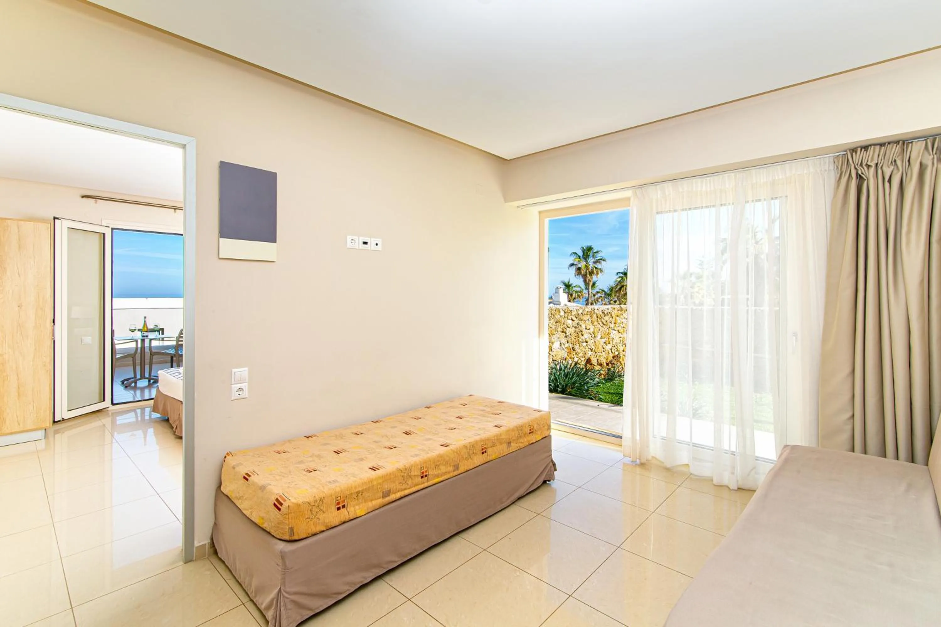 Bedroom, Bed in Theo Star Beach Hotel