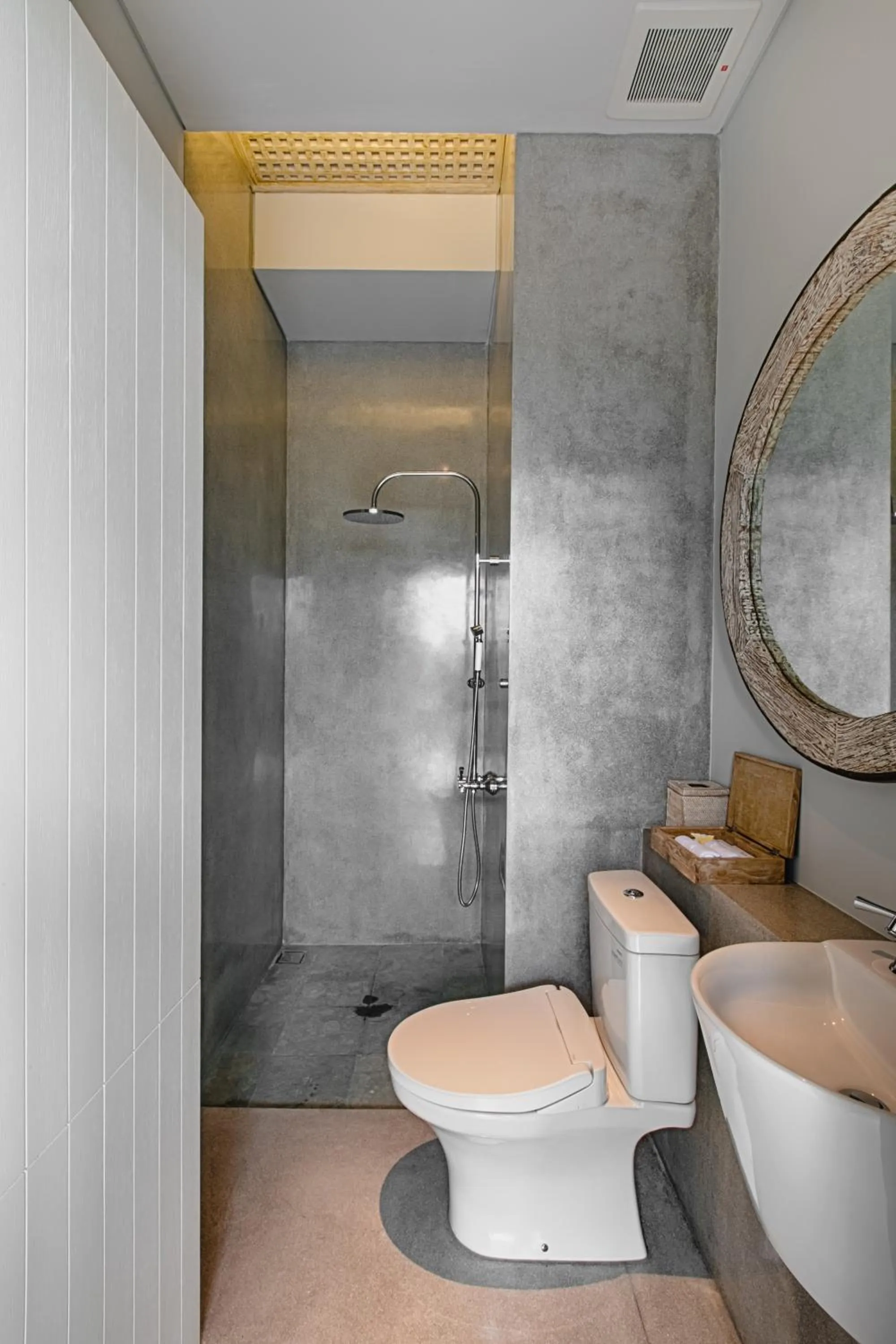 Shower in Casamaya Villa