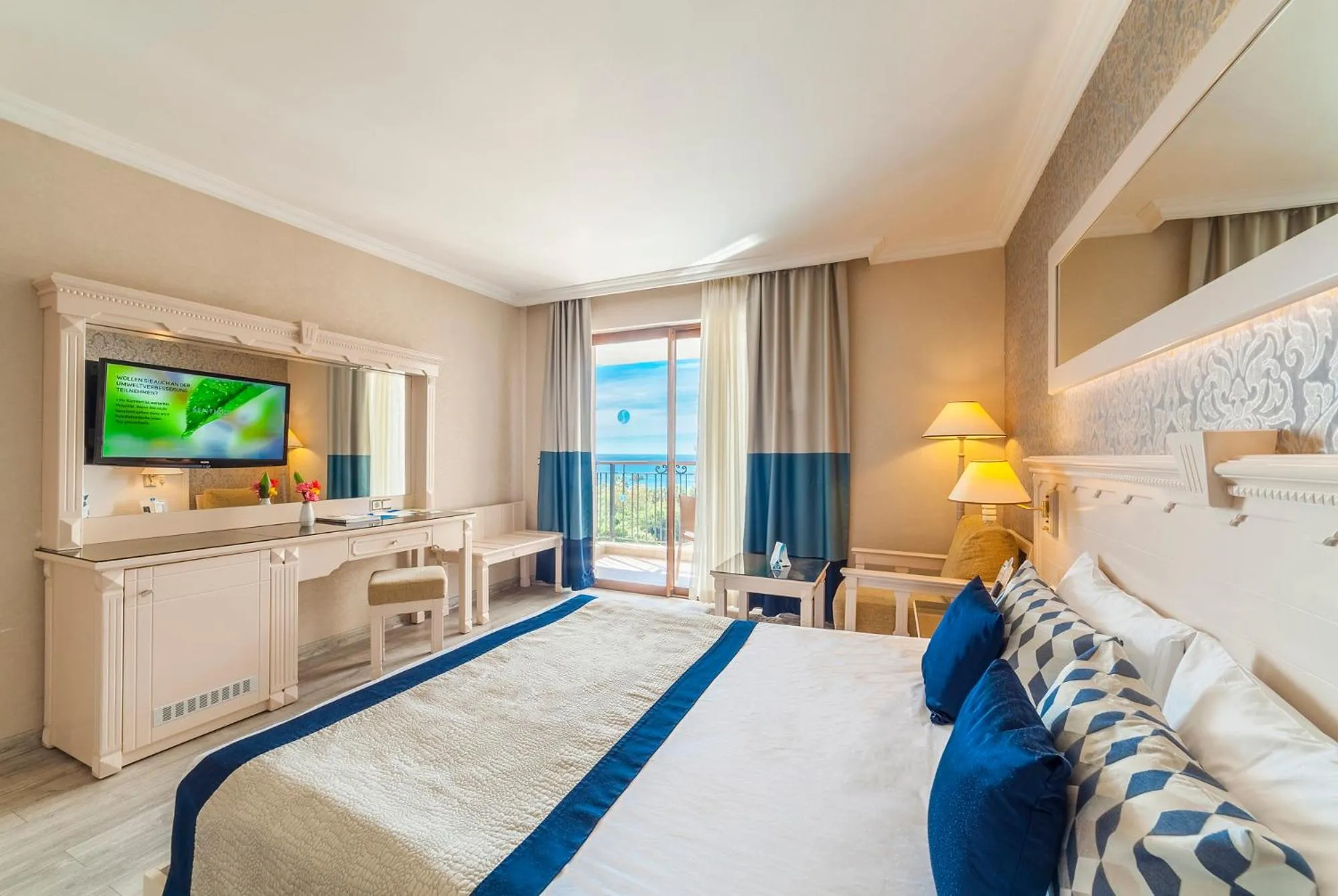 Bed in Hotel Turan Prince - All Inclusive