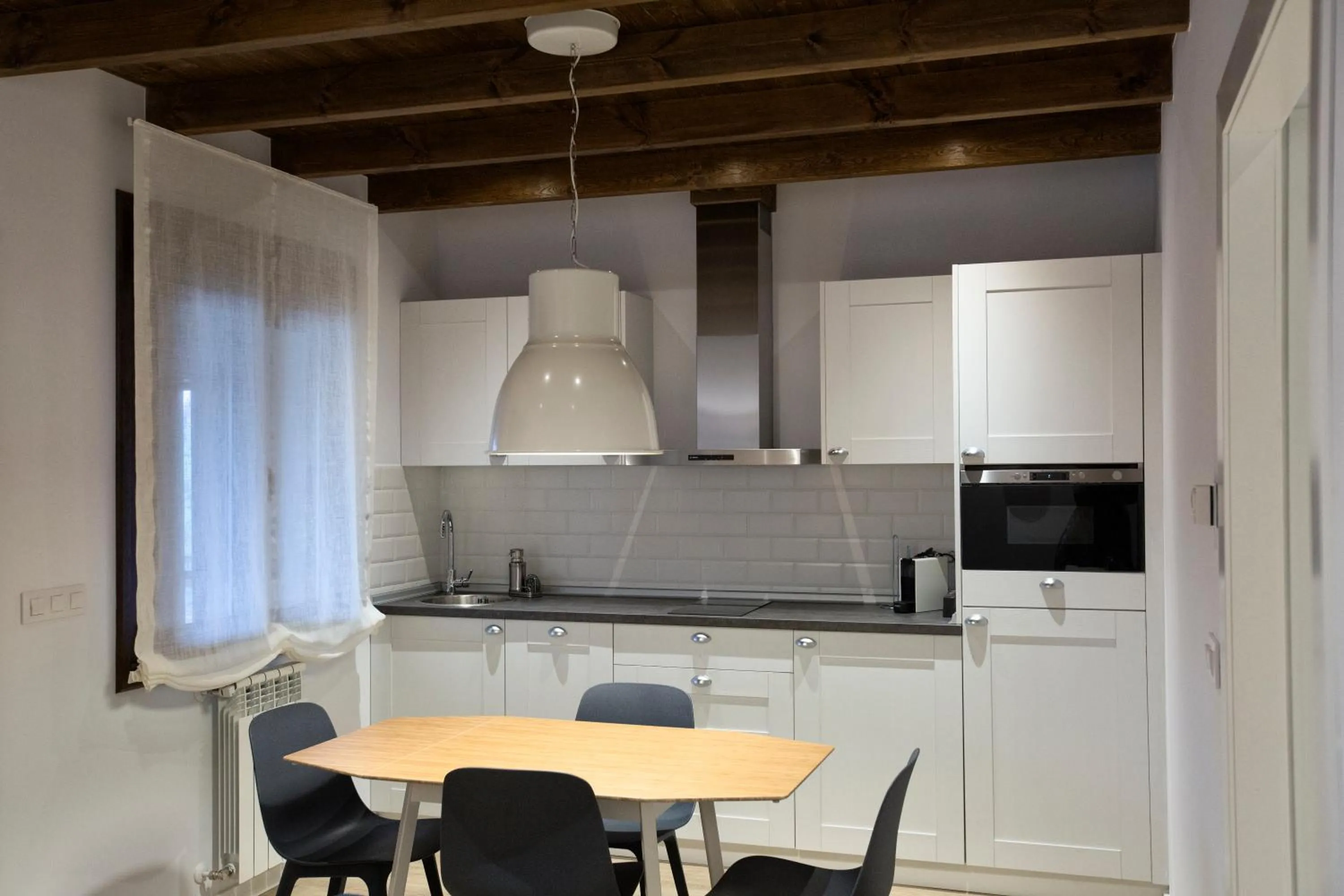 Kitchen or kitchenette in Fuente El Güeyu