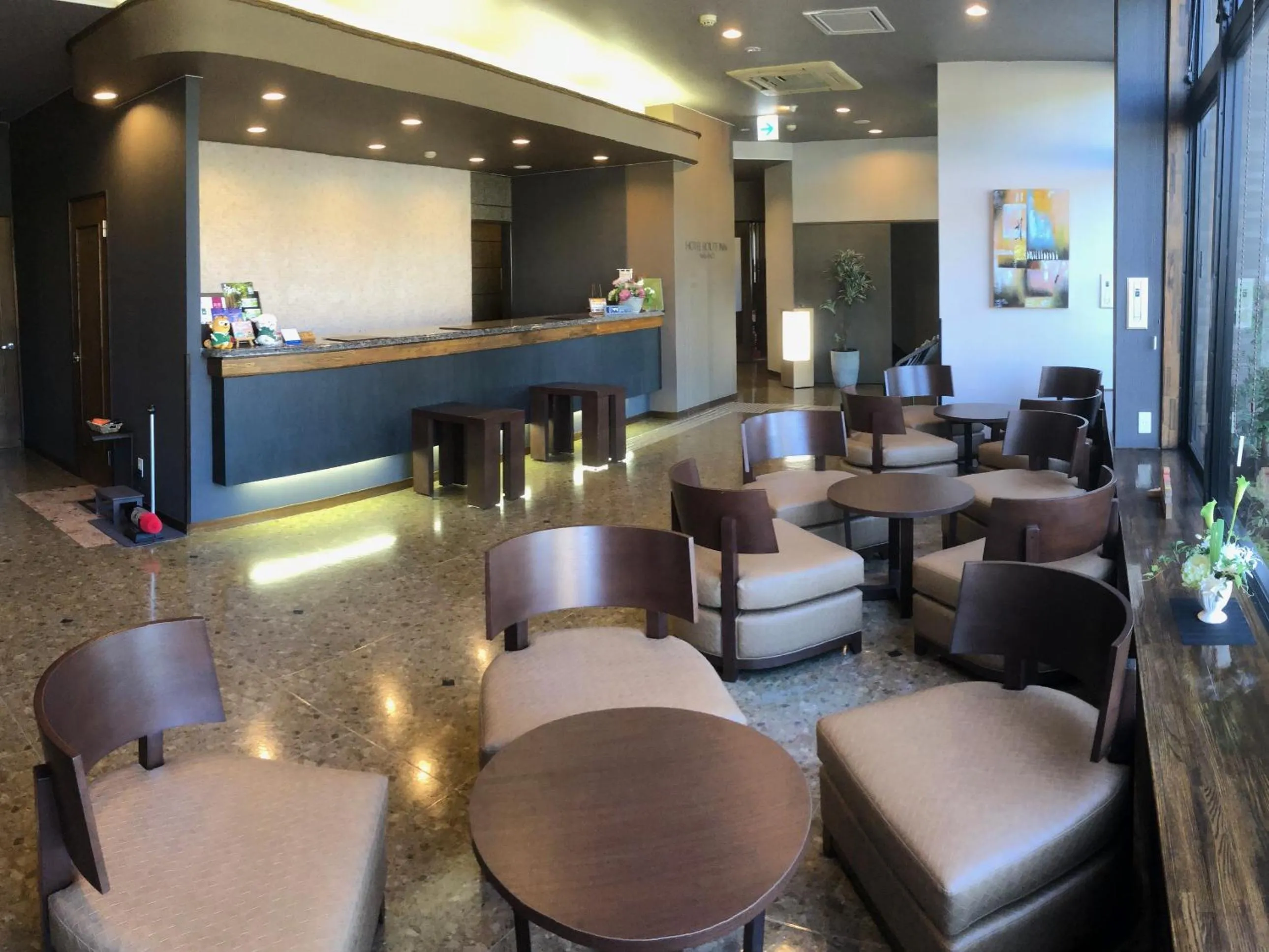 Lobby or reception in Hotel Route-Inn Nakano