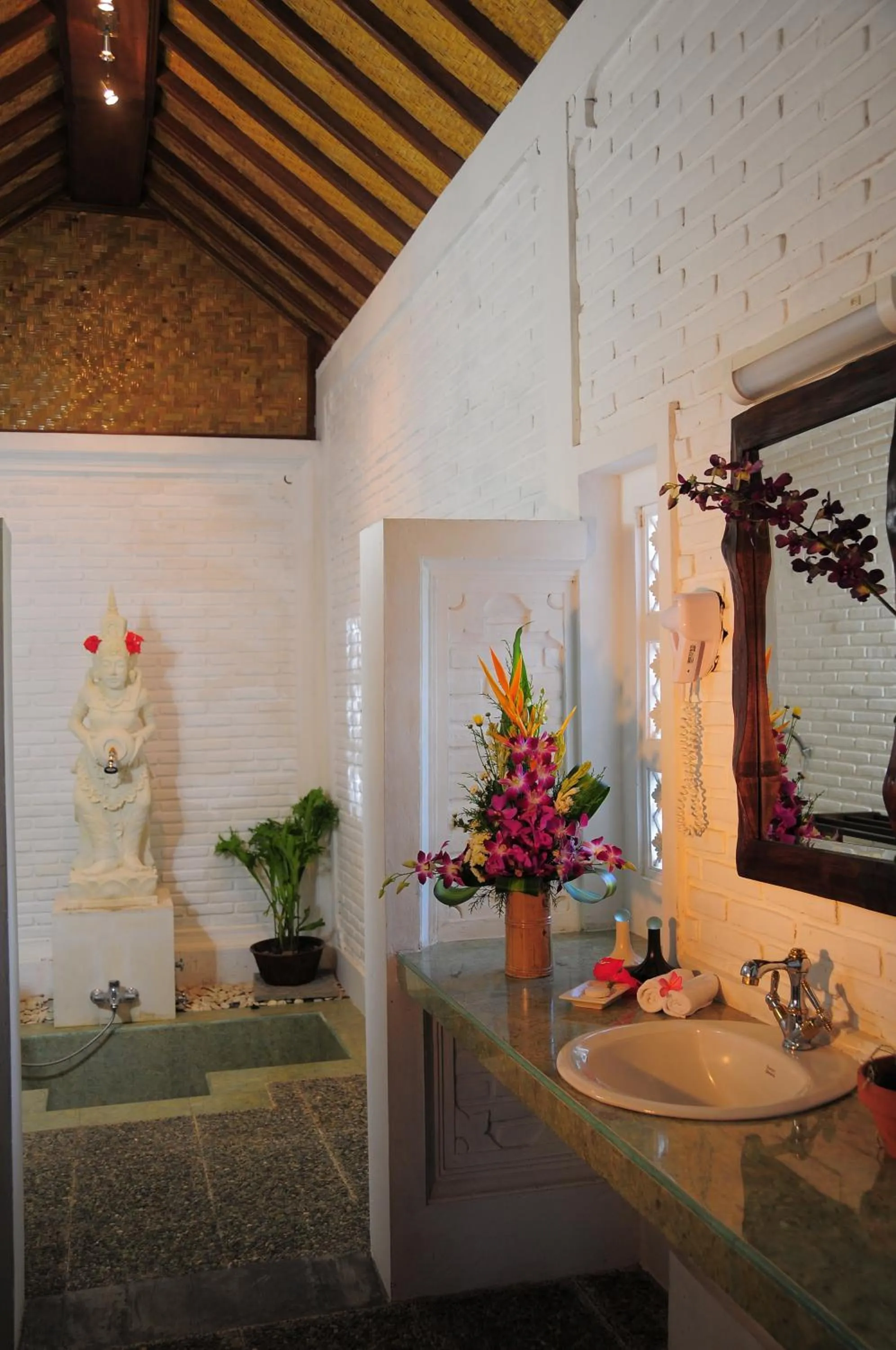 Property building in Tirta Ayu Hotel and Restaurant