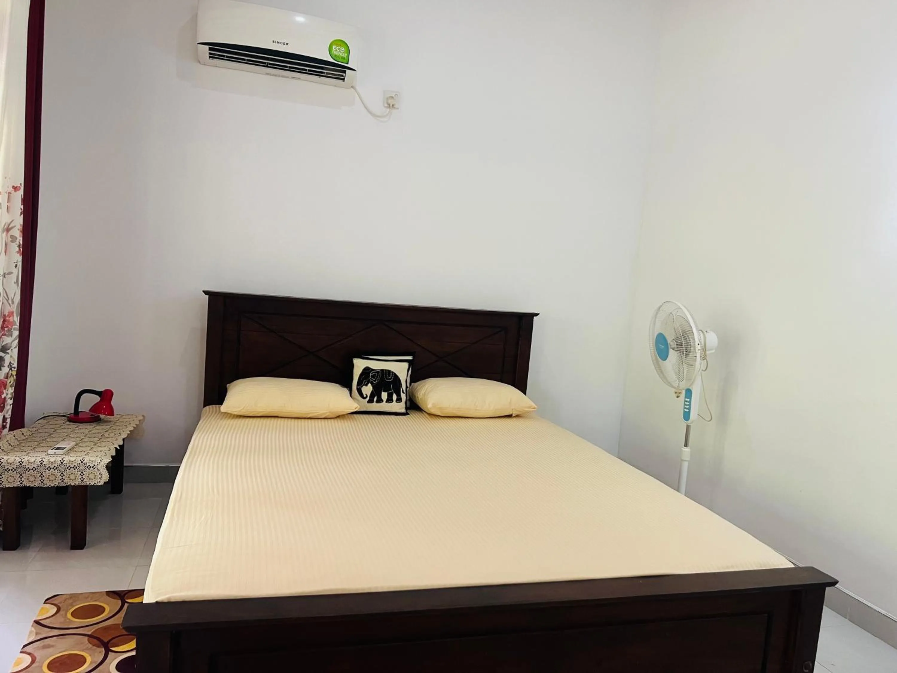 Bedroom, Bed in Harini Villa