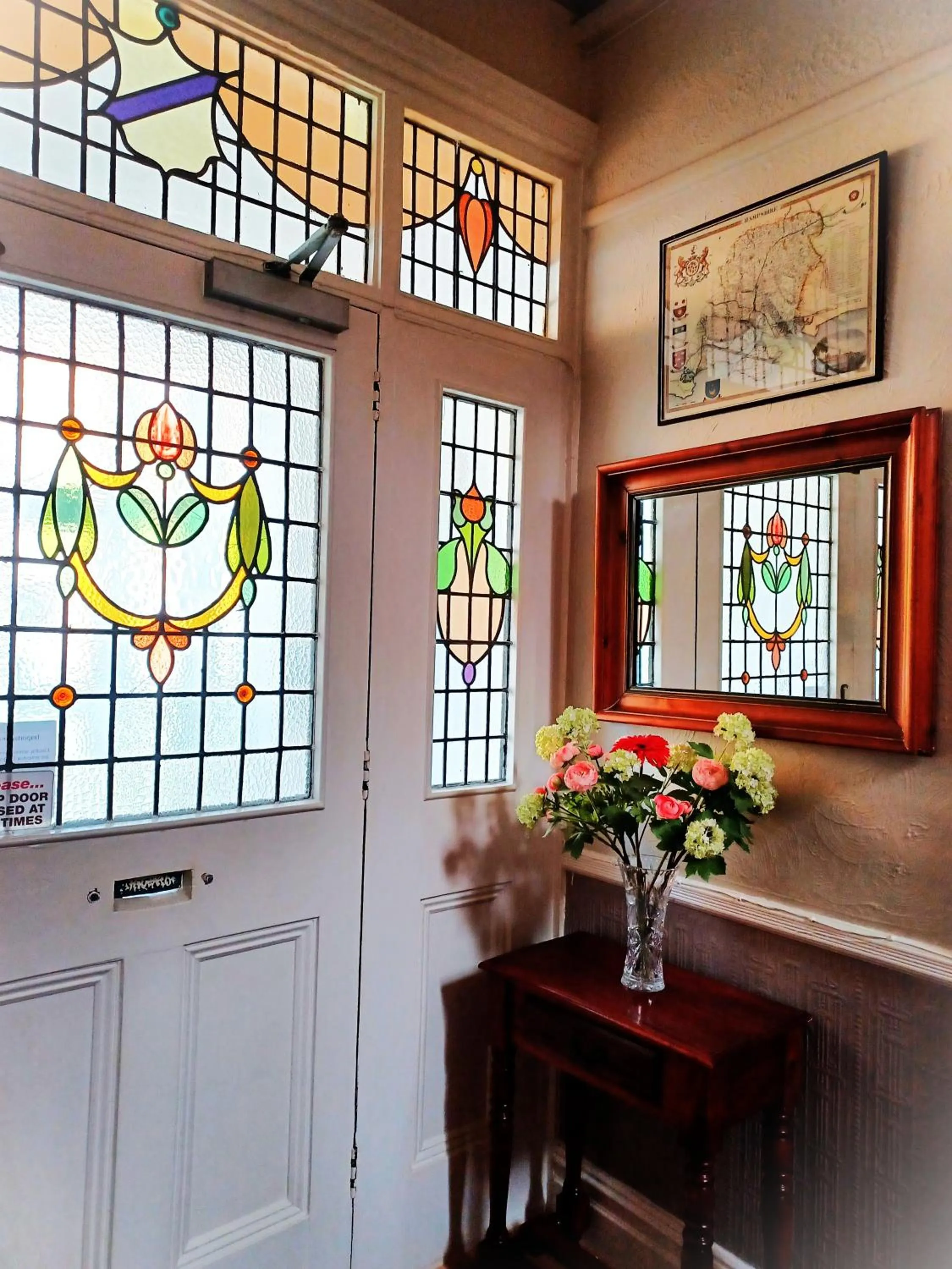 Facade/entrance in Hunters Lodge Guest House