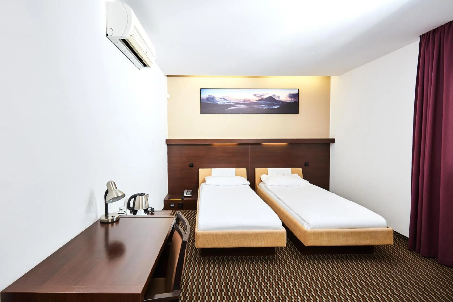 Bed in Hotel Rottal