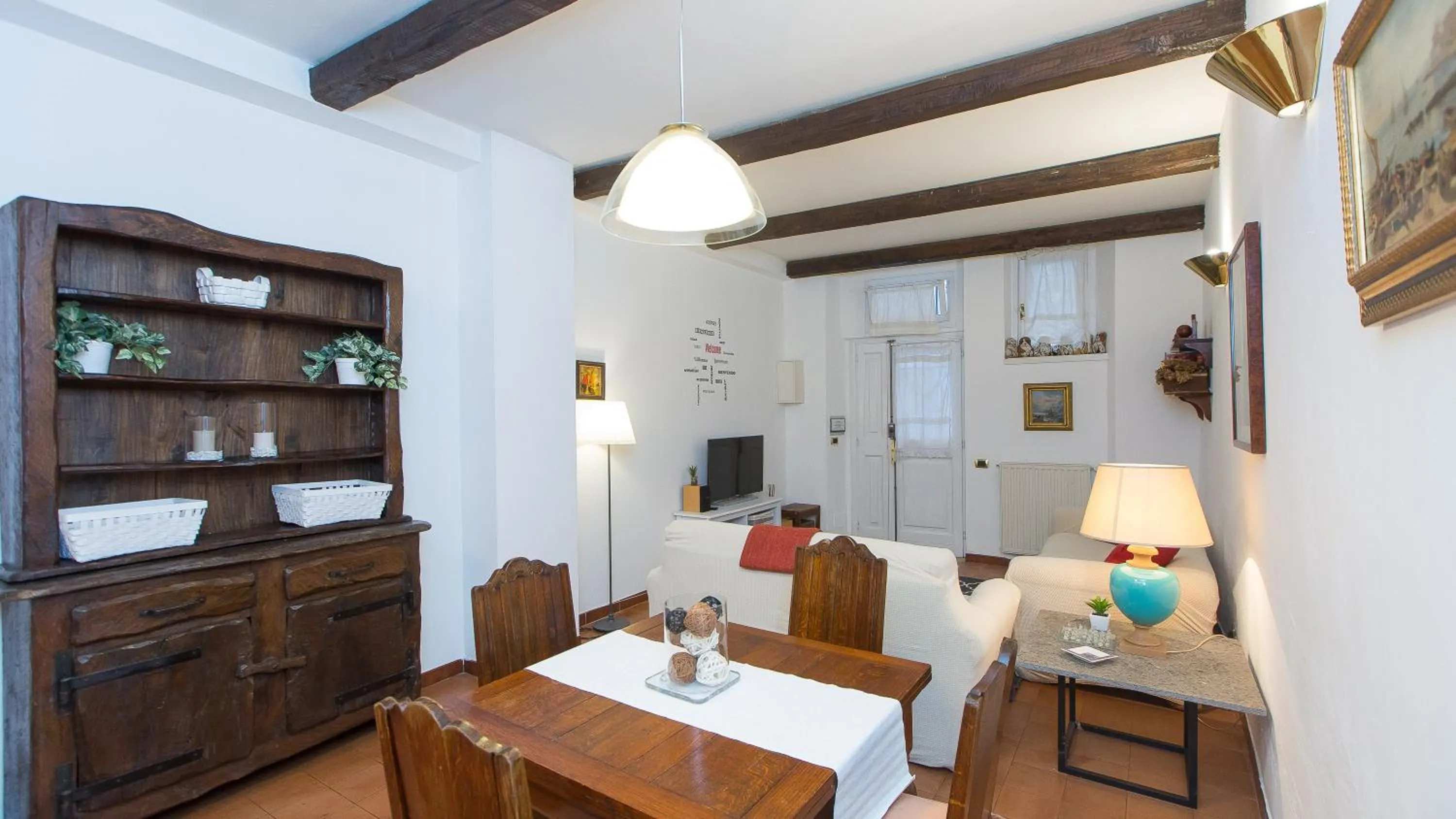 Dining area in Rental in Rome Panieri Terrace