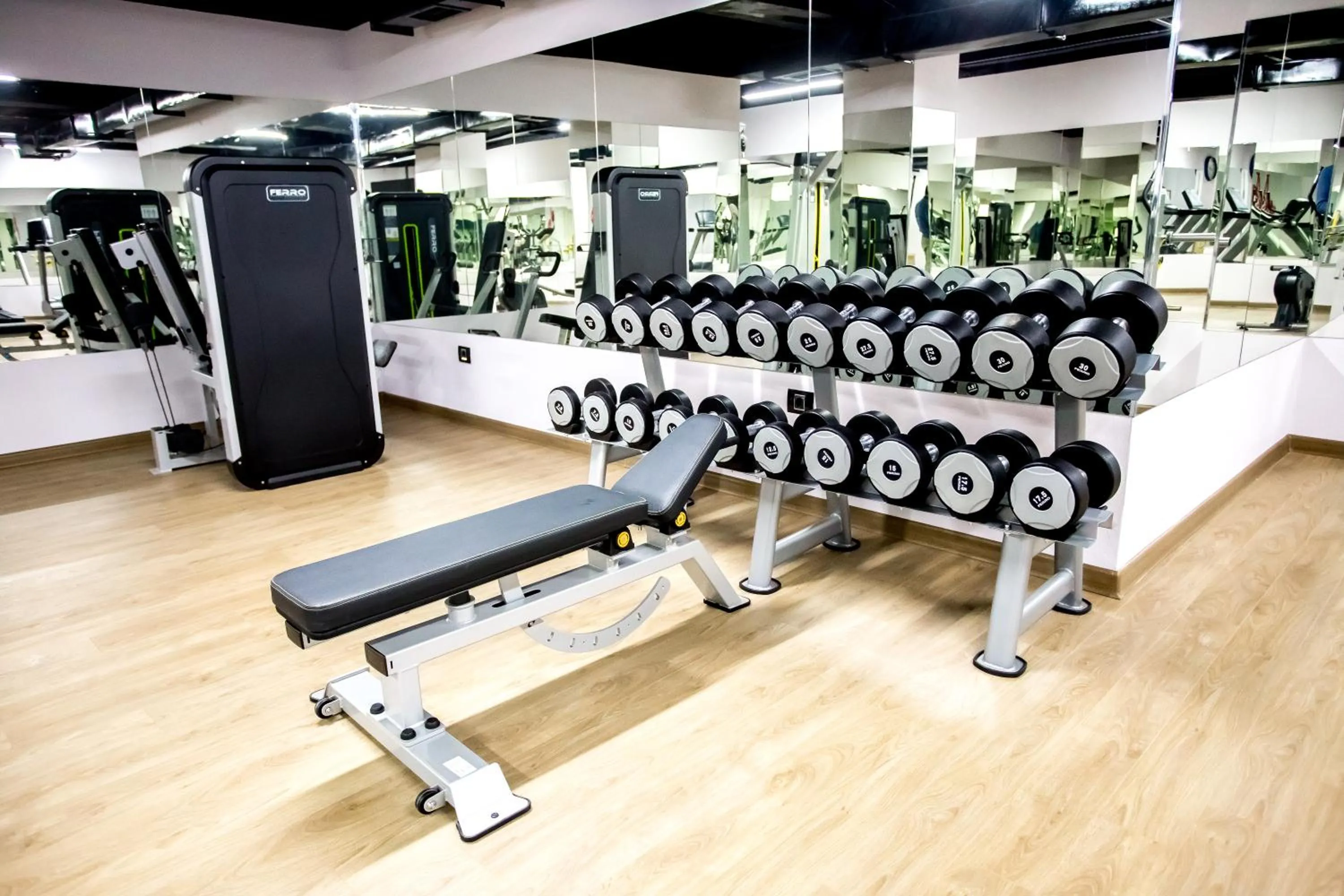 Fitness centre/facilities in West Shine Hotel