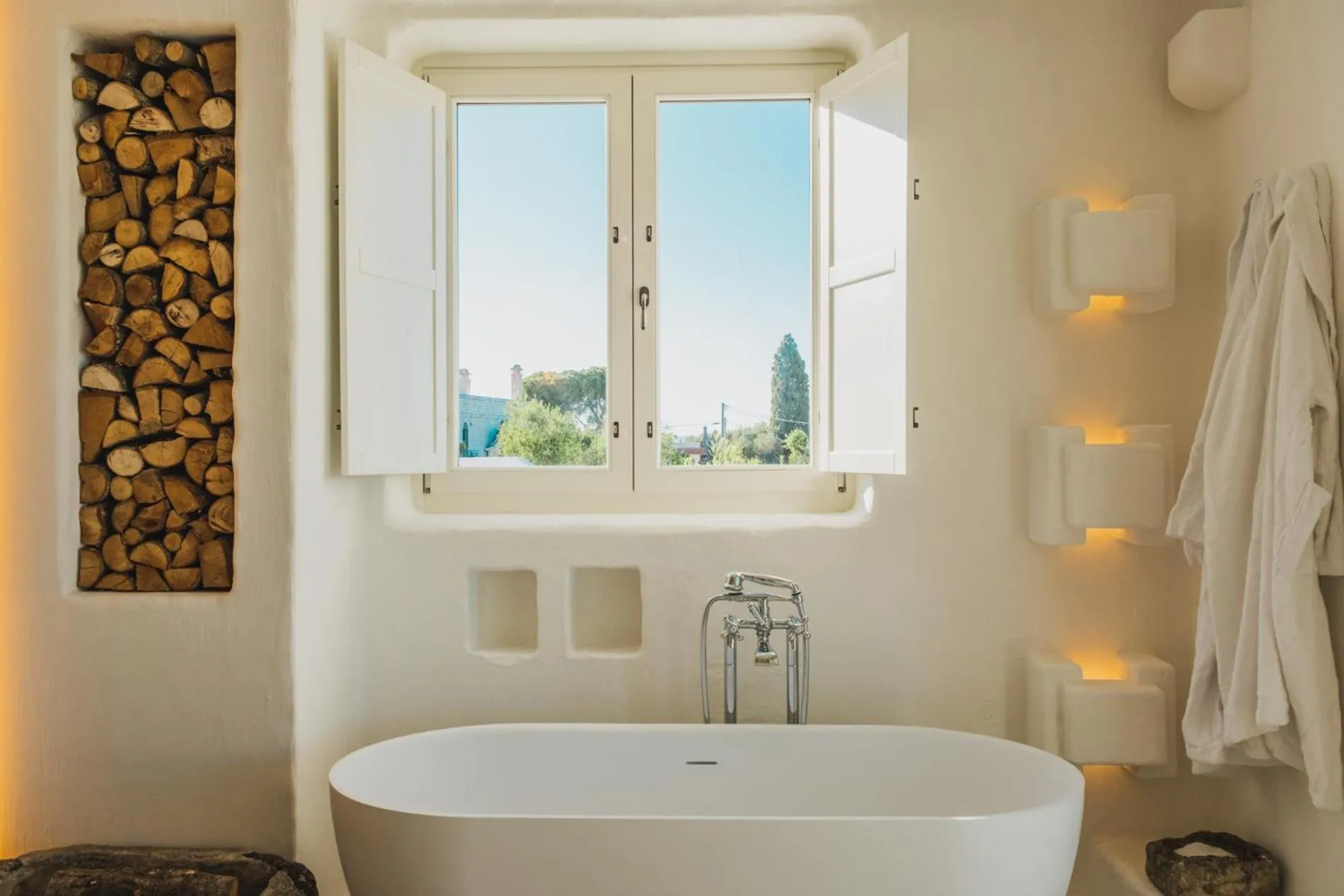 Bath in Masseria Borgo Ritella