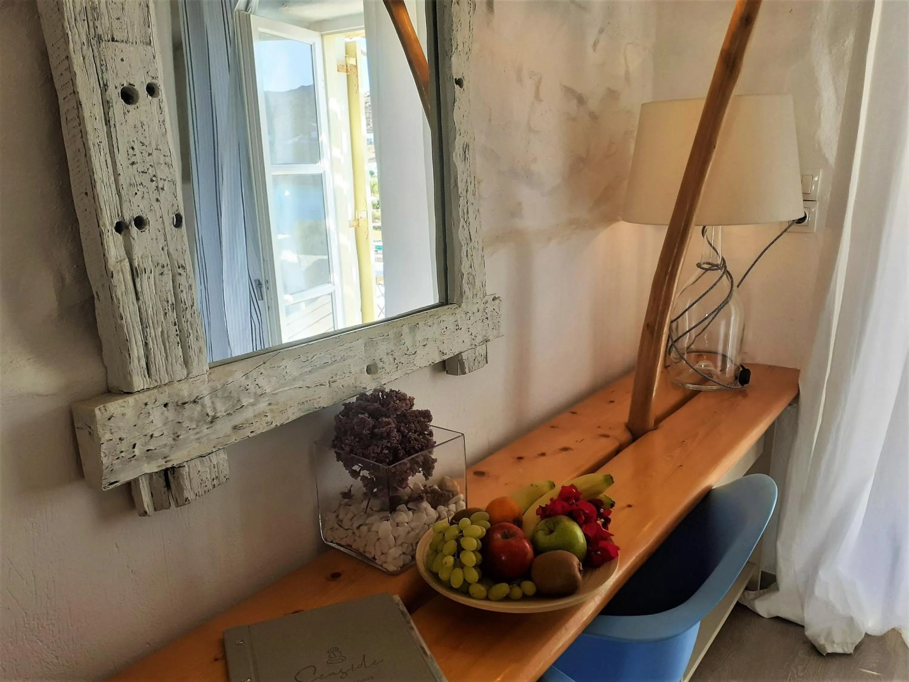 Decorative detail in Sea Side Studios & Houses