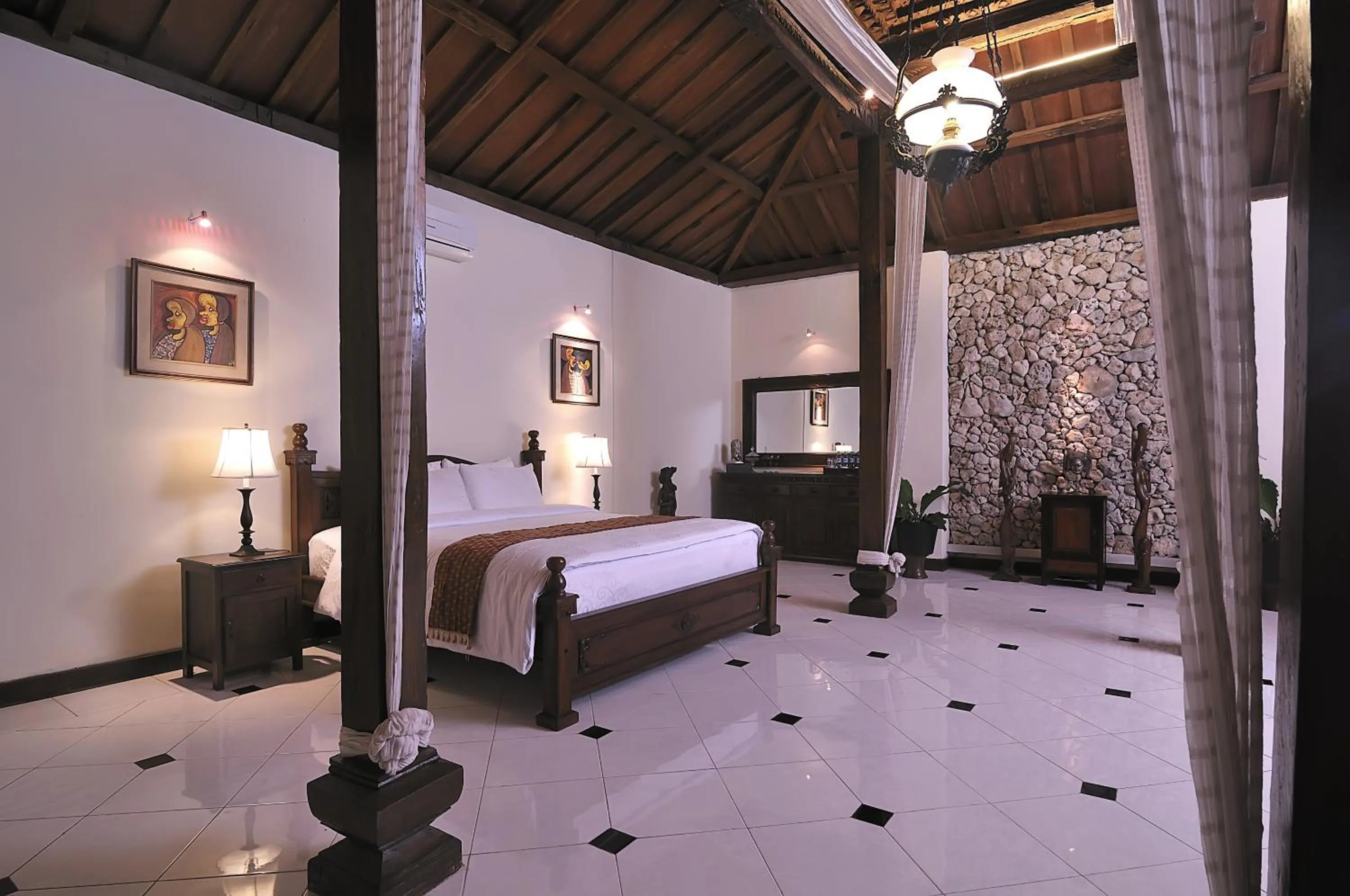 Decorative detail, Bed in Joglo Plawang Villa & Resort