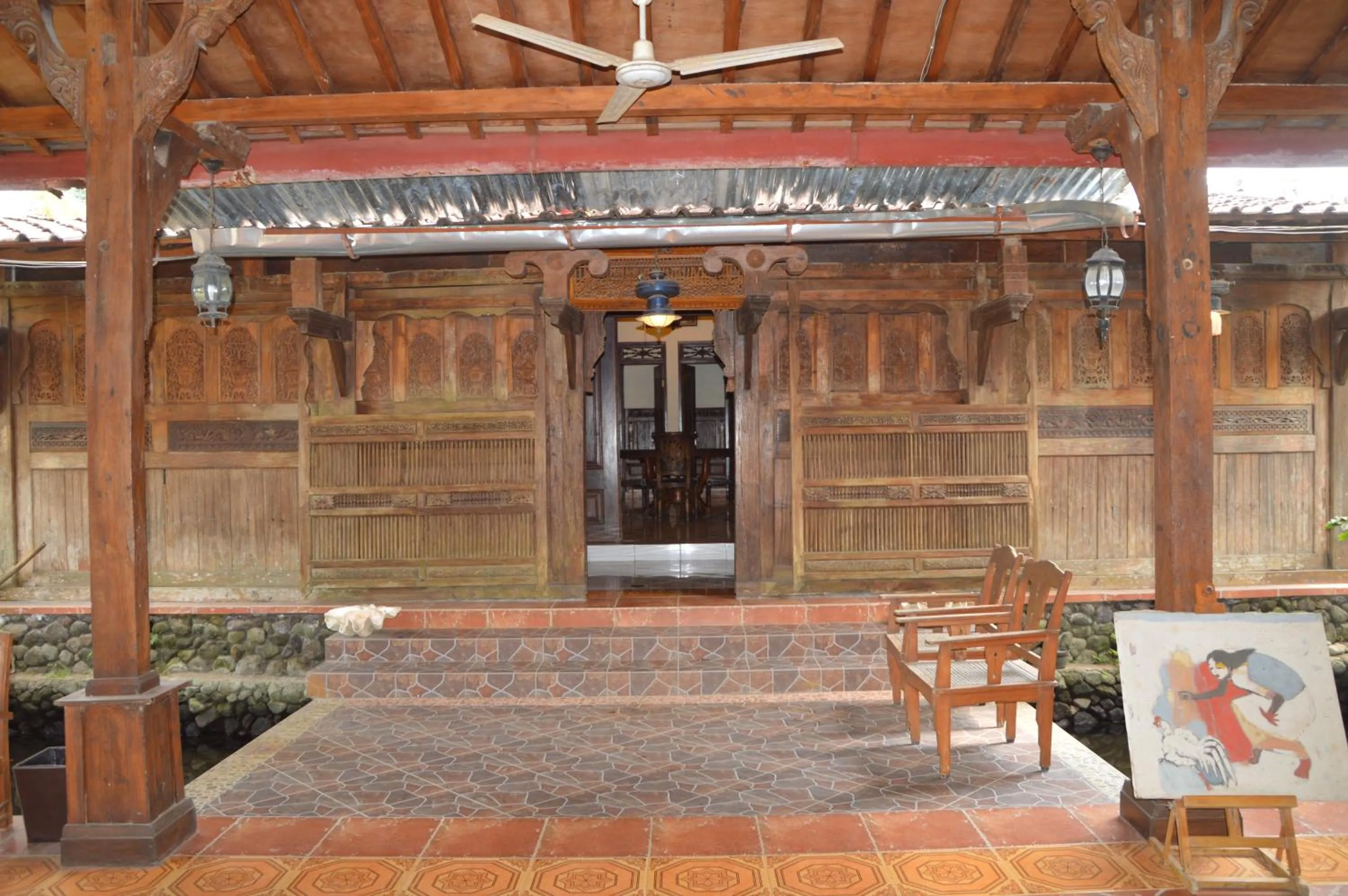 Joglo Plawang Villa & Resort